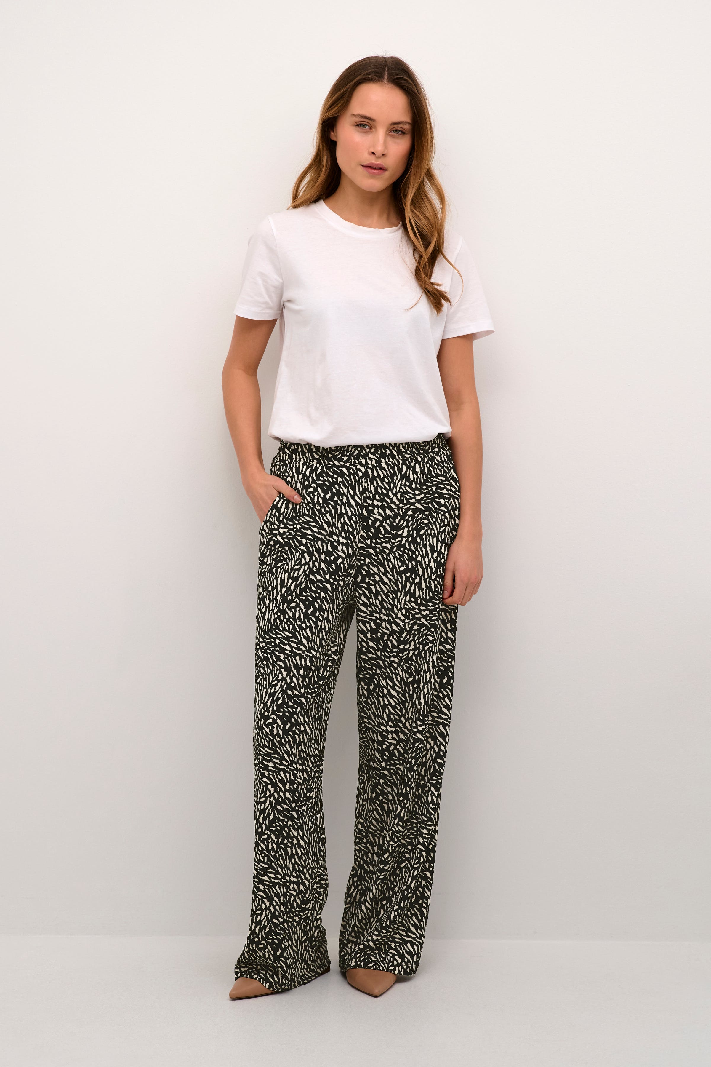 BPtora Trousers LOOKBOOK FRONT 10590642-105736B