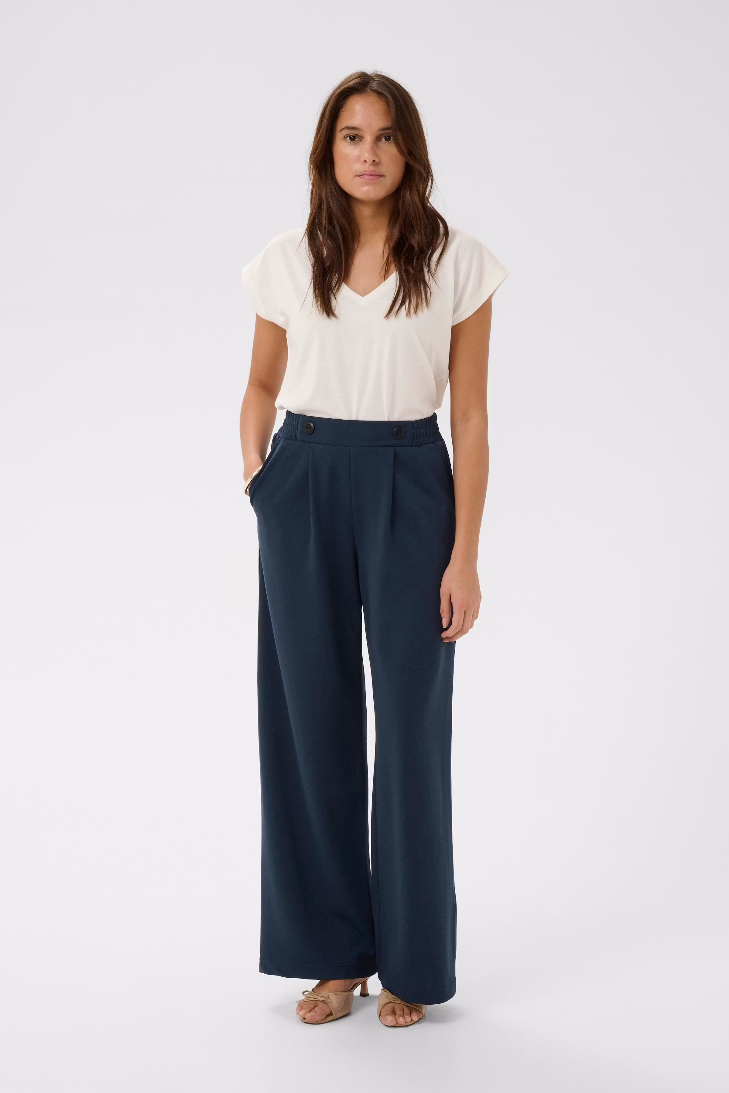 KAphoebe Trousers LOOKBOOK FRONT 10511095-194020