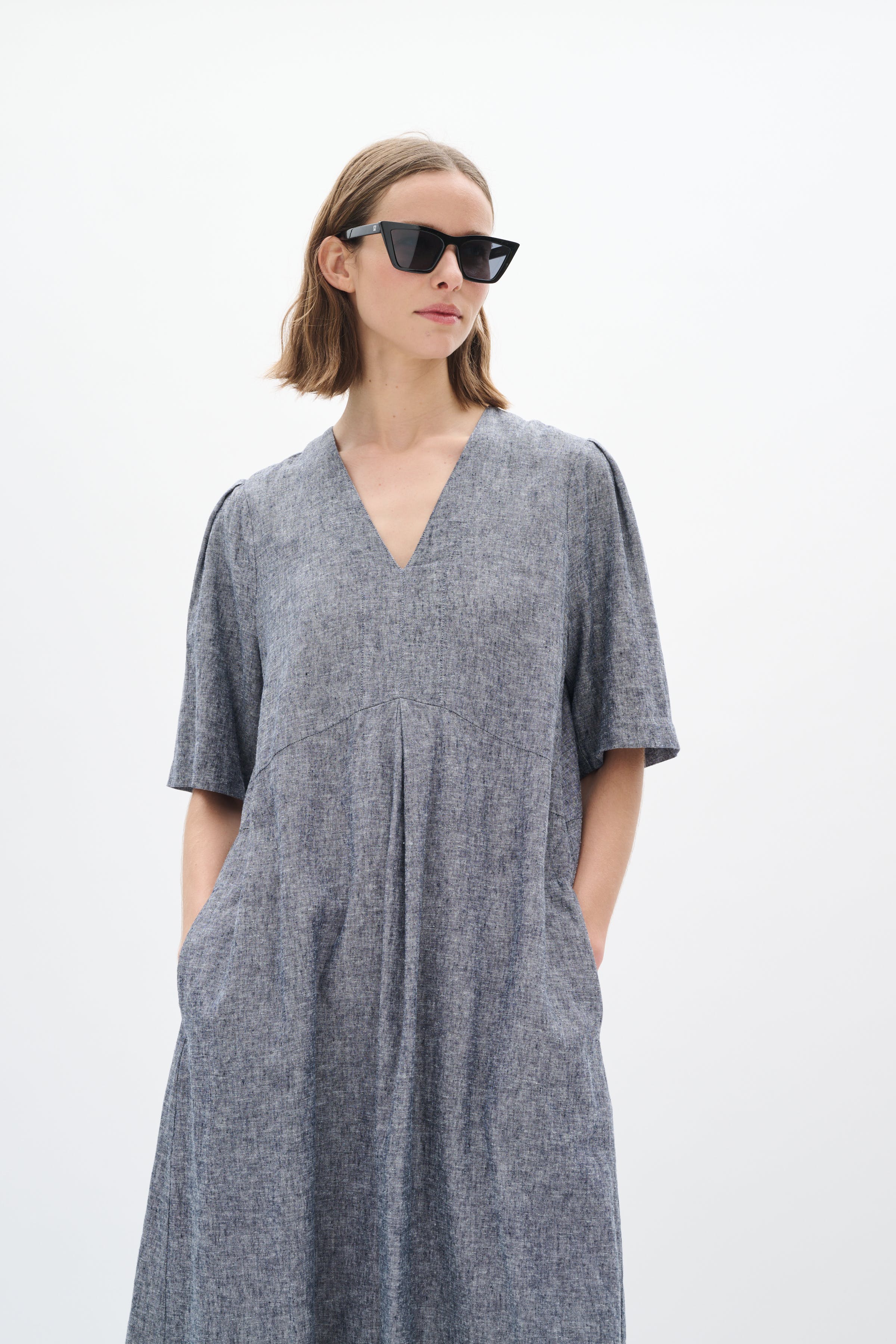 RimoneIW Linen Dress LOOKBOOK FRONT 30110365-302004