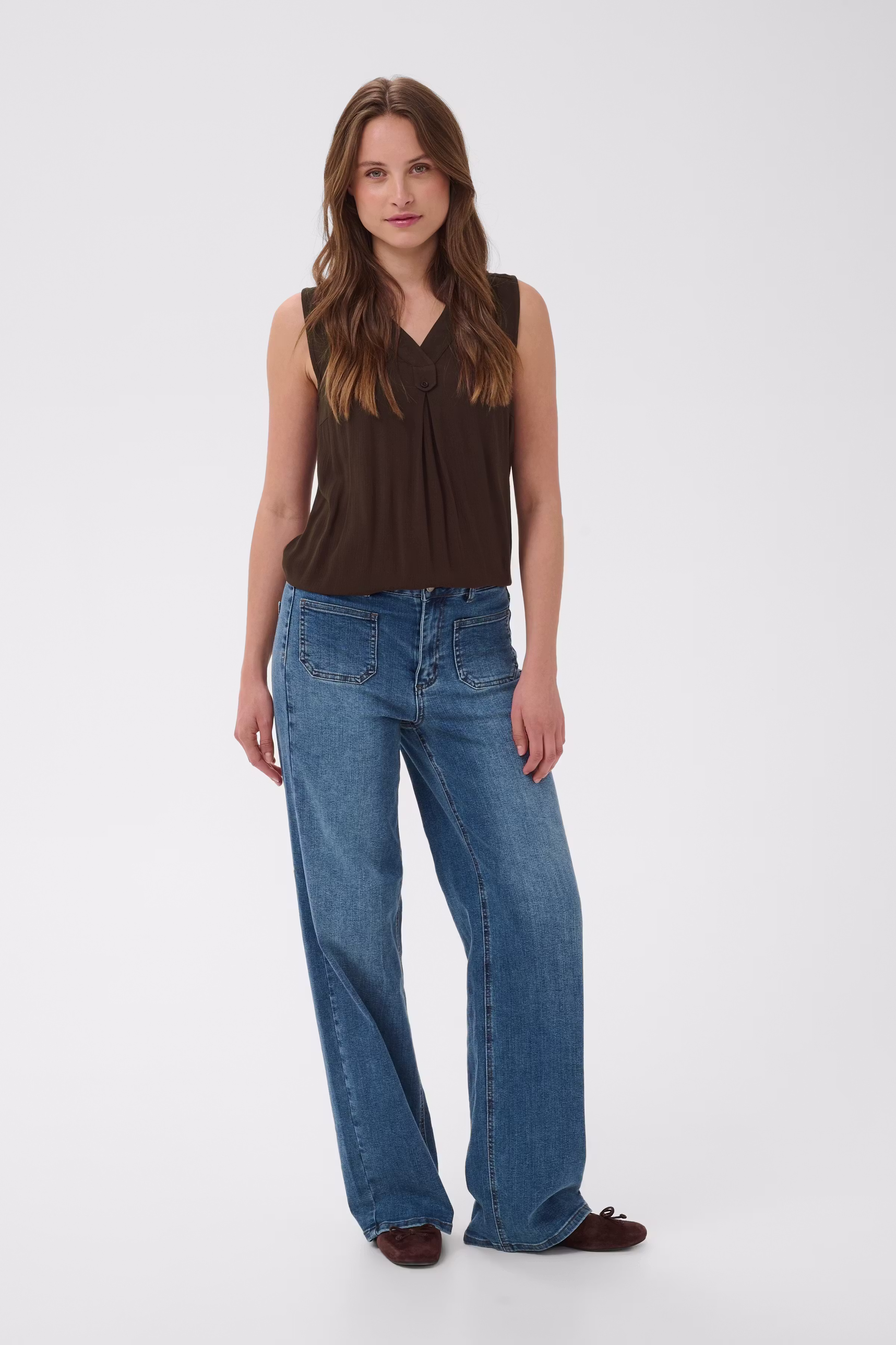 KAciara Blouse LOOKBOOK FRONT 10510785-190915