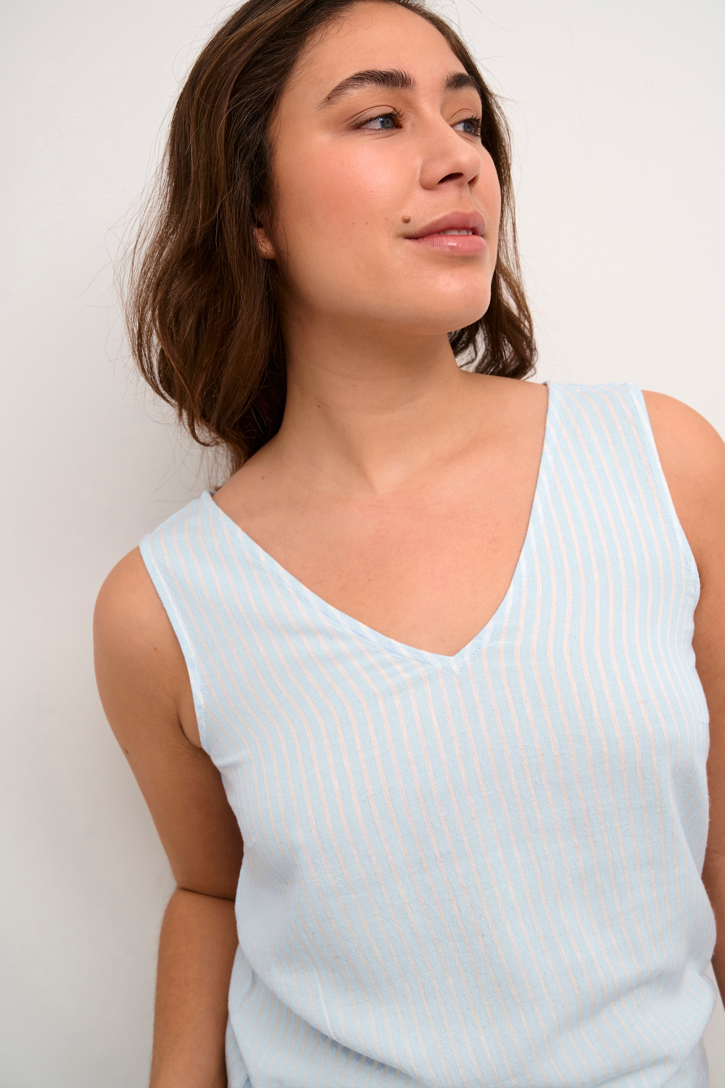 KAmilia Lin Top LOOKBOOK DETAIL 10508426-105969