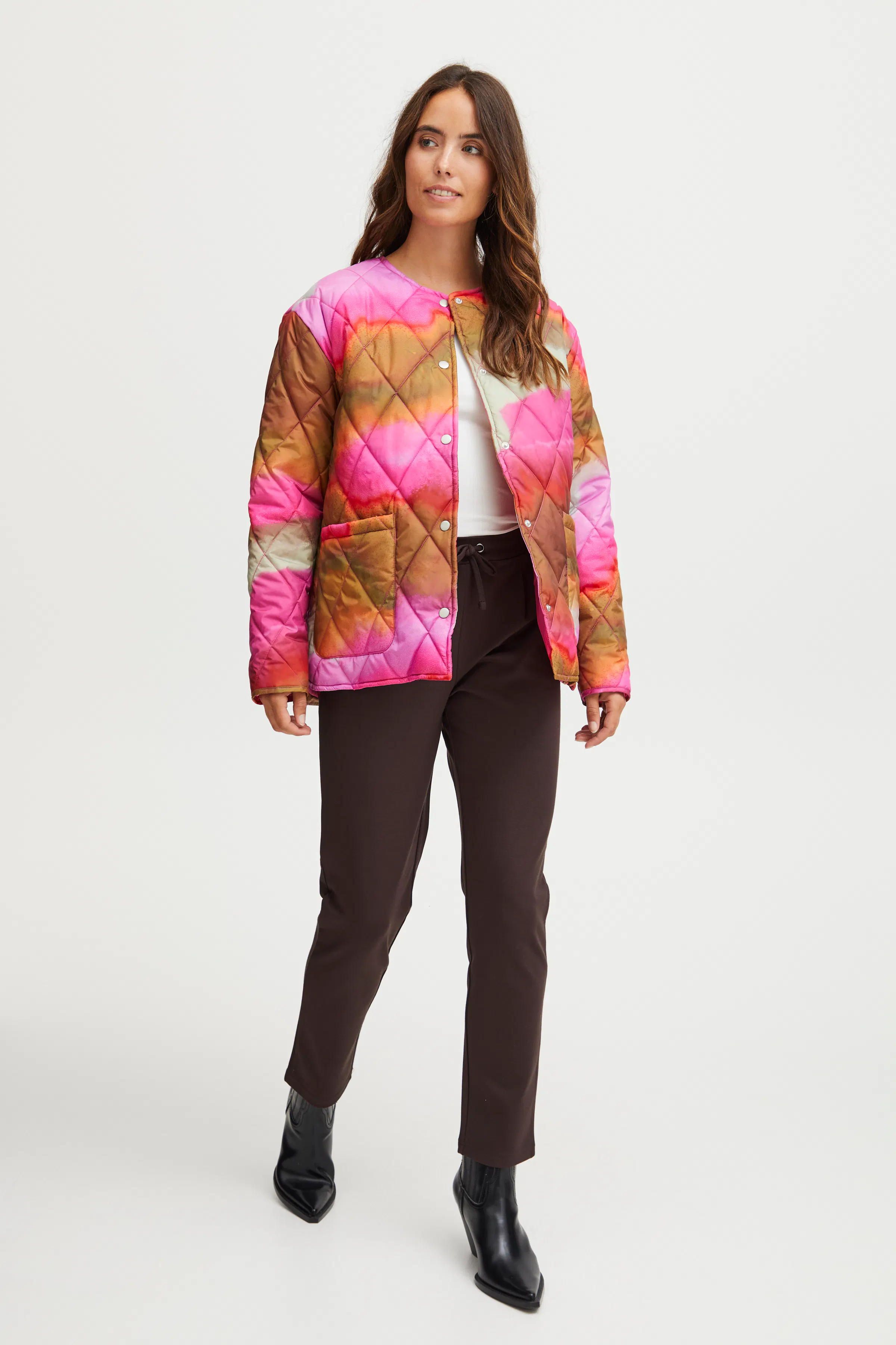 FRREBEKKA Yttertøy LOOKBOOK FRONT 20613111-202395