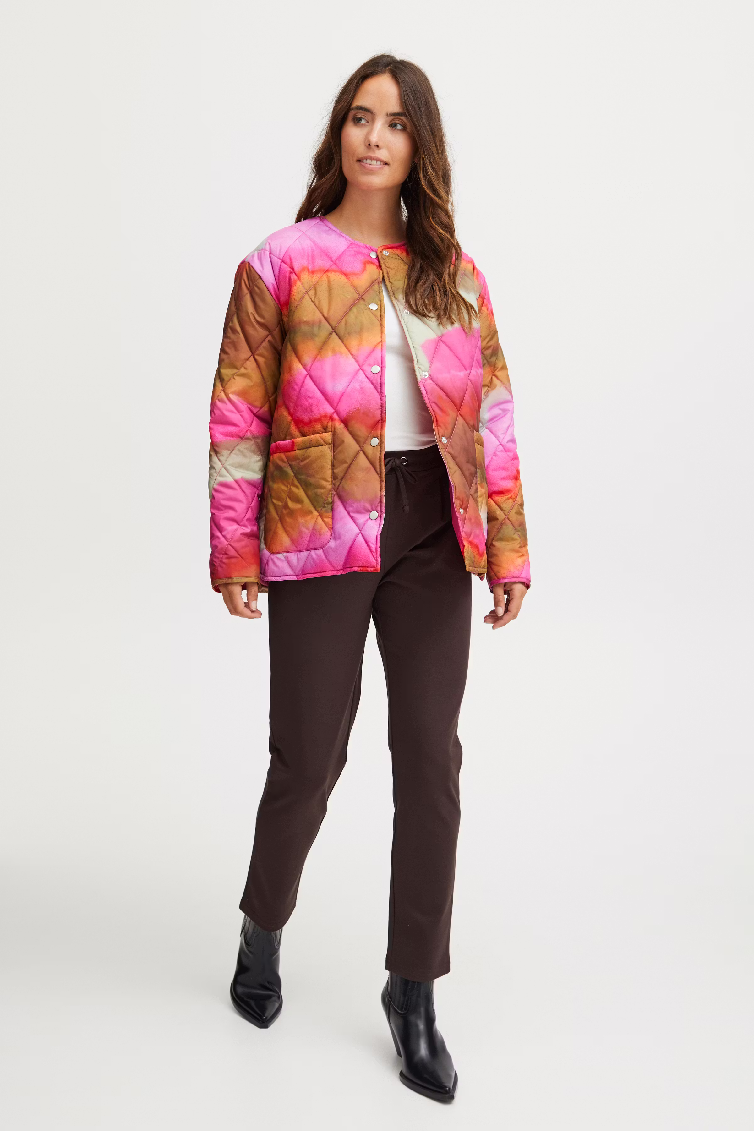 FRREBEKKA Yttertøy LOOKBOOK FRONT 20613111-202395