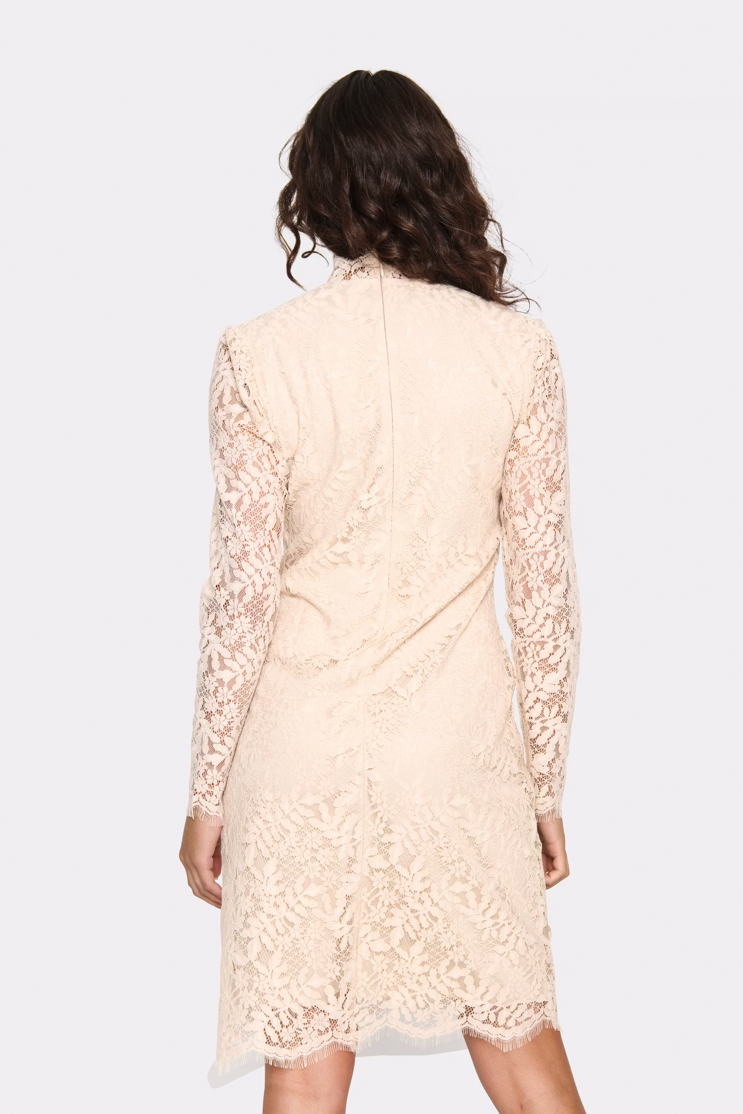 GannaSZ Kleid LOOKBOOK BACK 30513507-130403