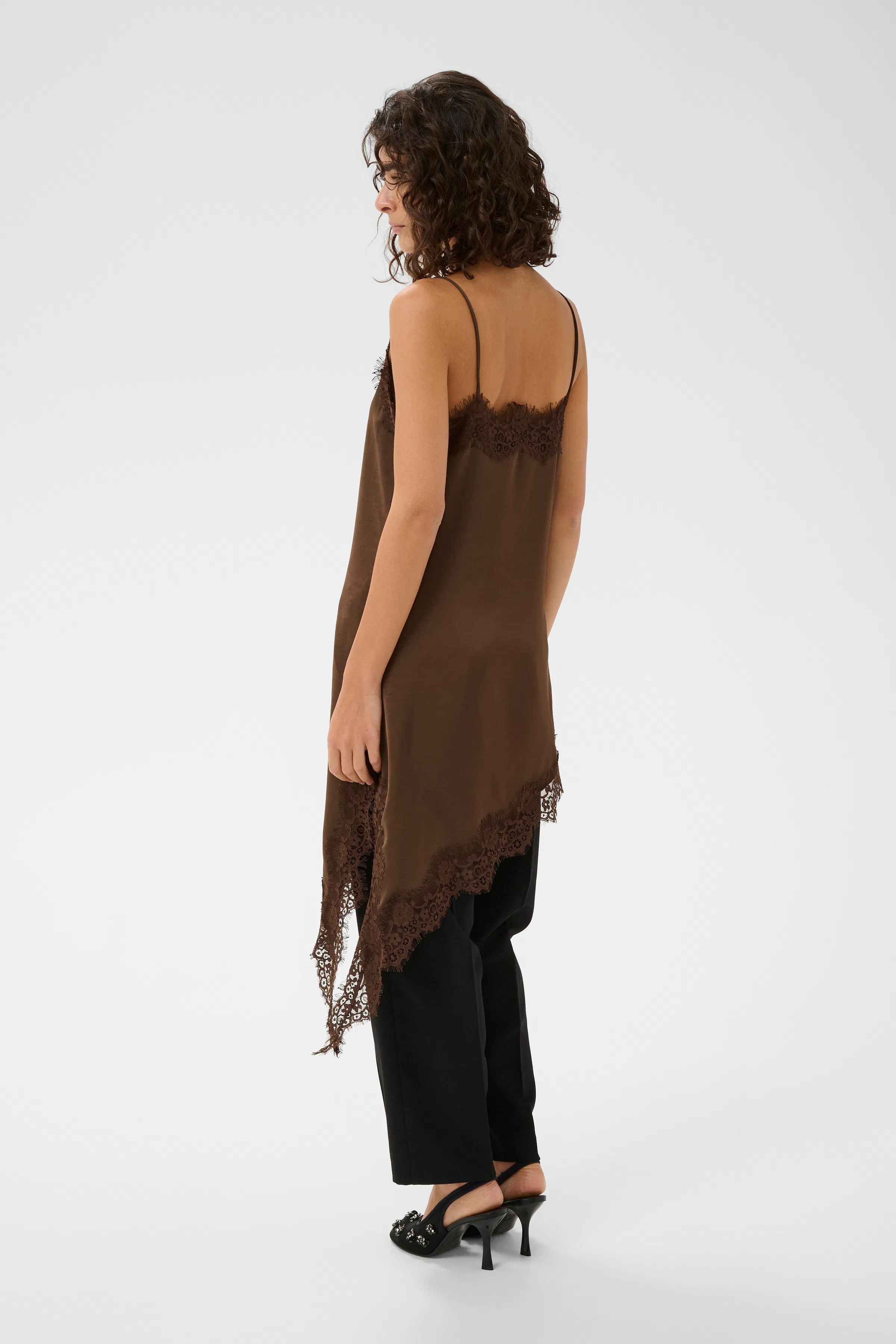 KAthilde Kjole LOOKBOOK BACK 10512263-109962