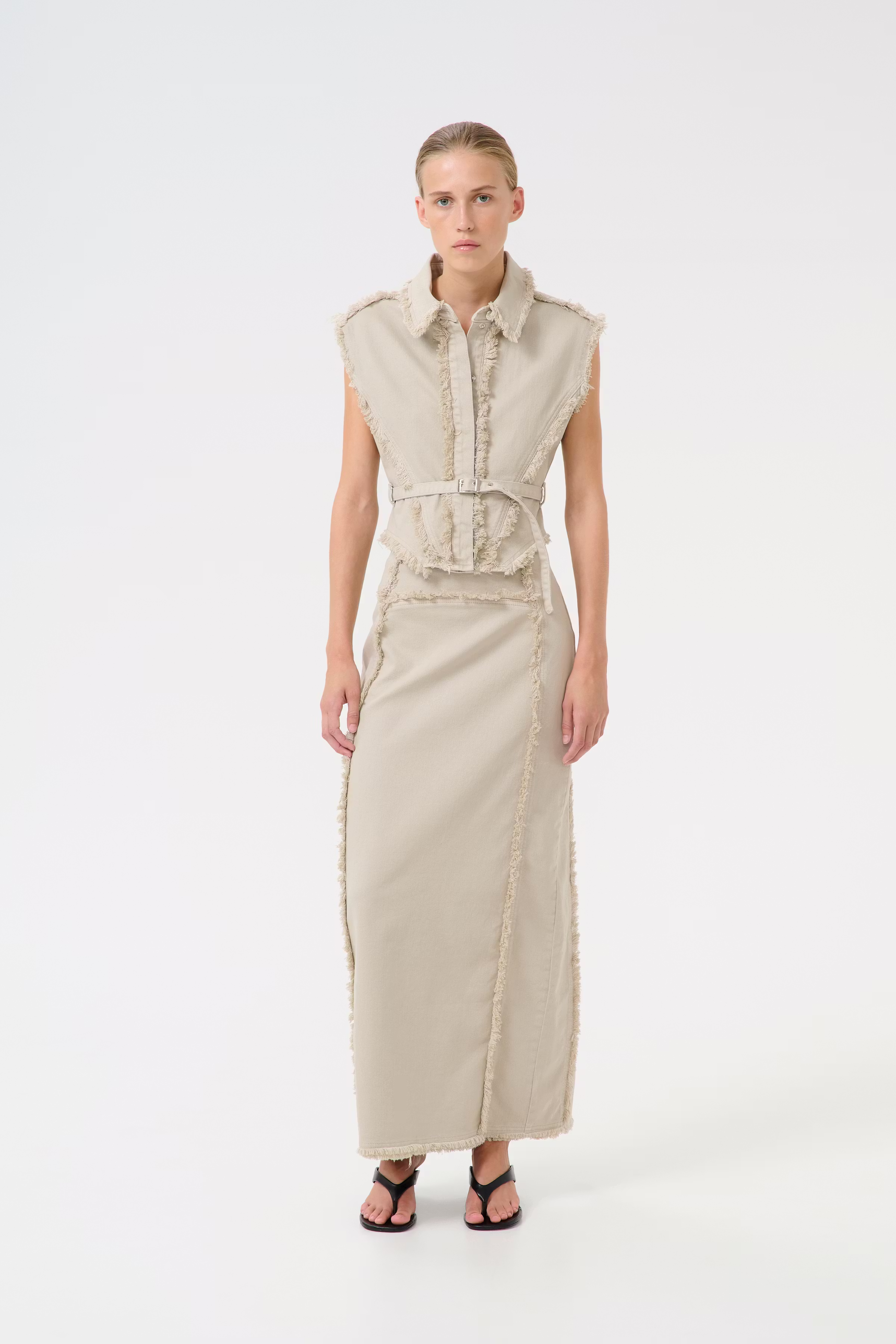 GZcatia Skirt LOOKBOOK FRONT 10910308-107592