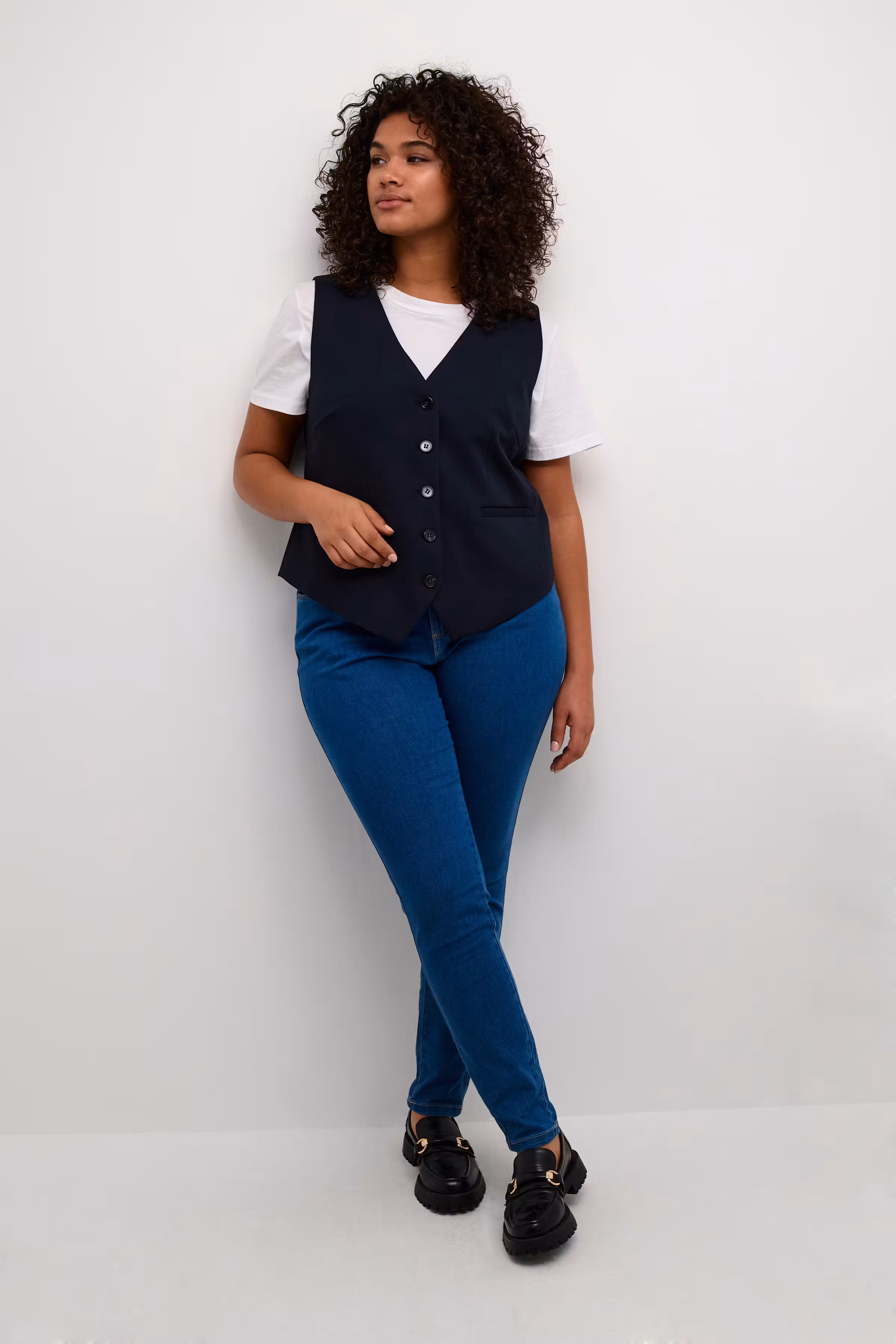 KCsakira Weste LOOKBOOK FRONT 10582504-194020
