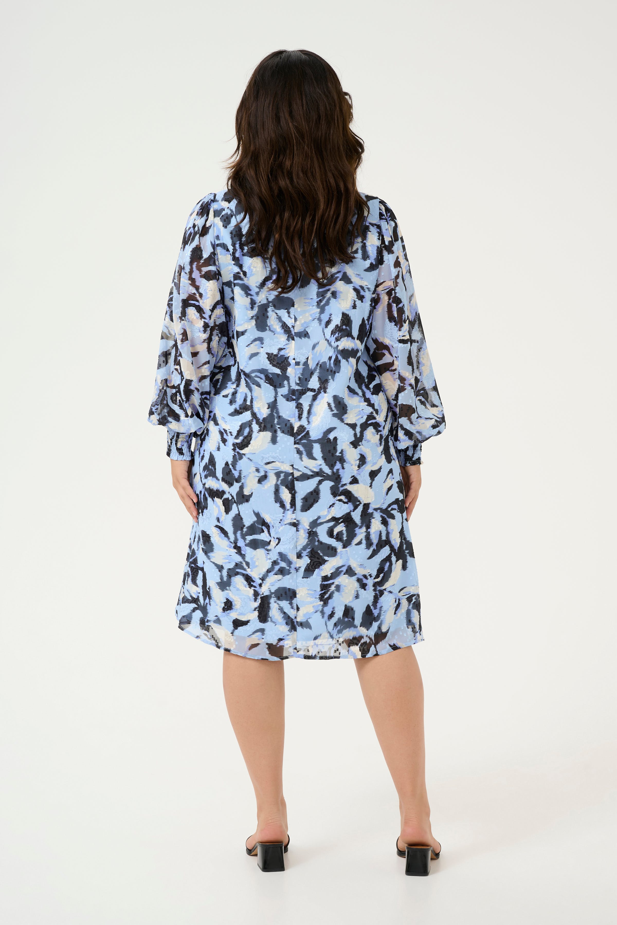 KCelona Kjole LOOKBOOK BACK 10583061-107289