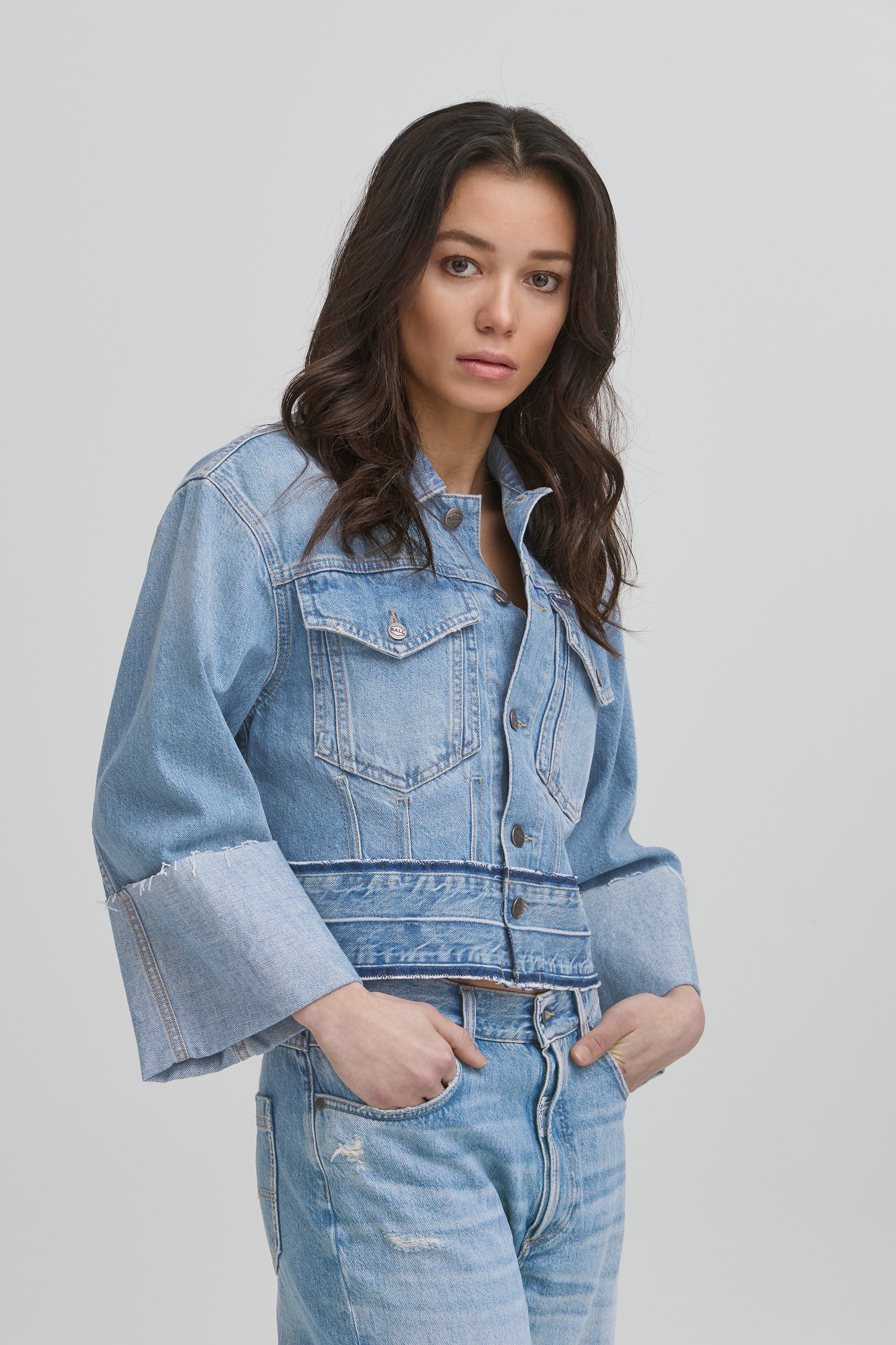 BASERAFINA kort jakke LOOKBOOK FRONT 50405169-204625