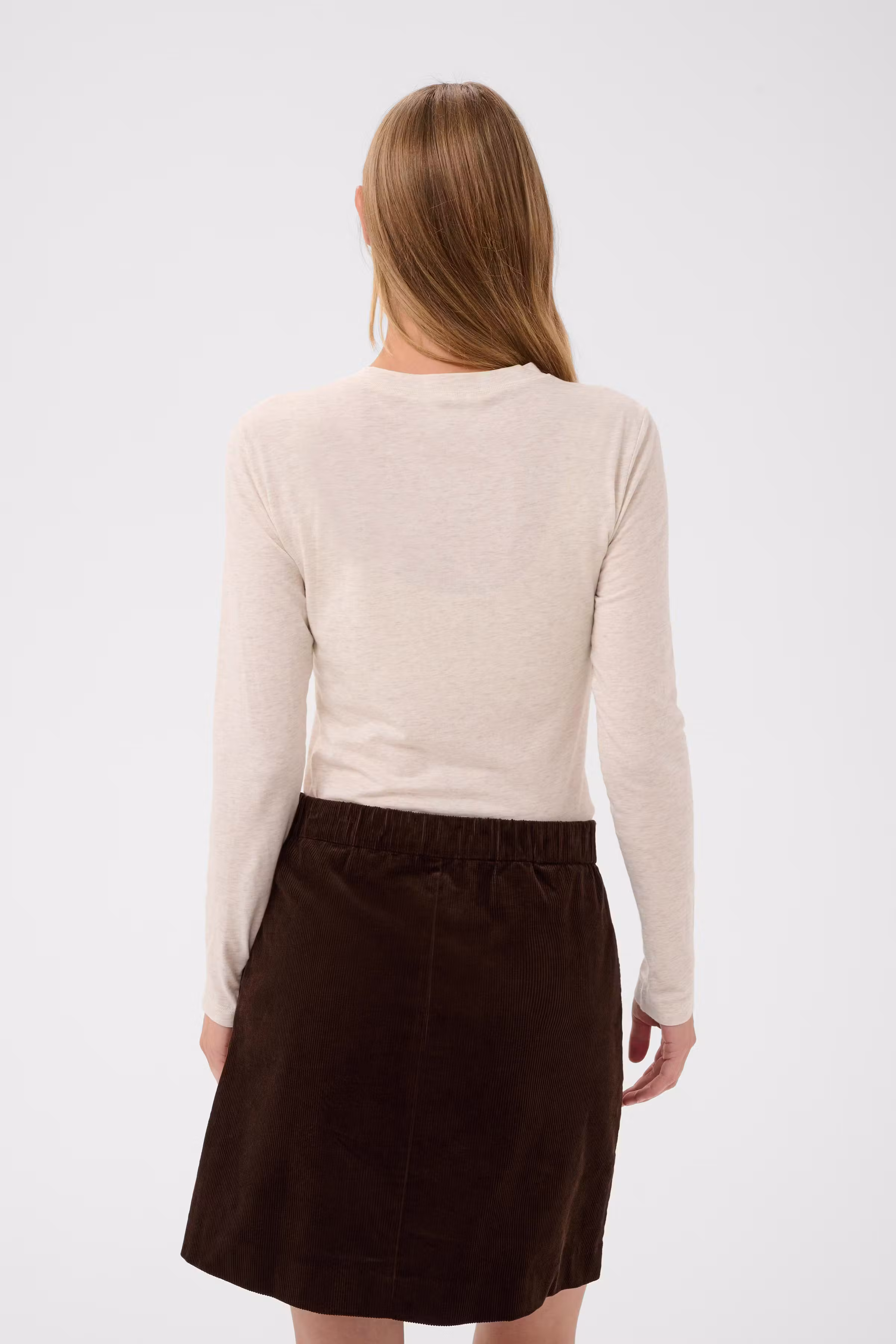ChattiaPW T-shirt LOOKBOOK BACK 30310829-1203041