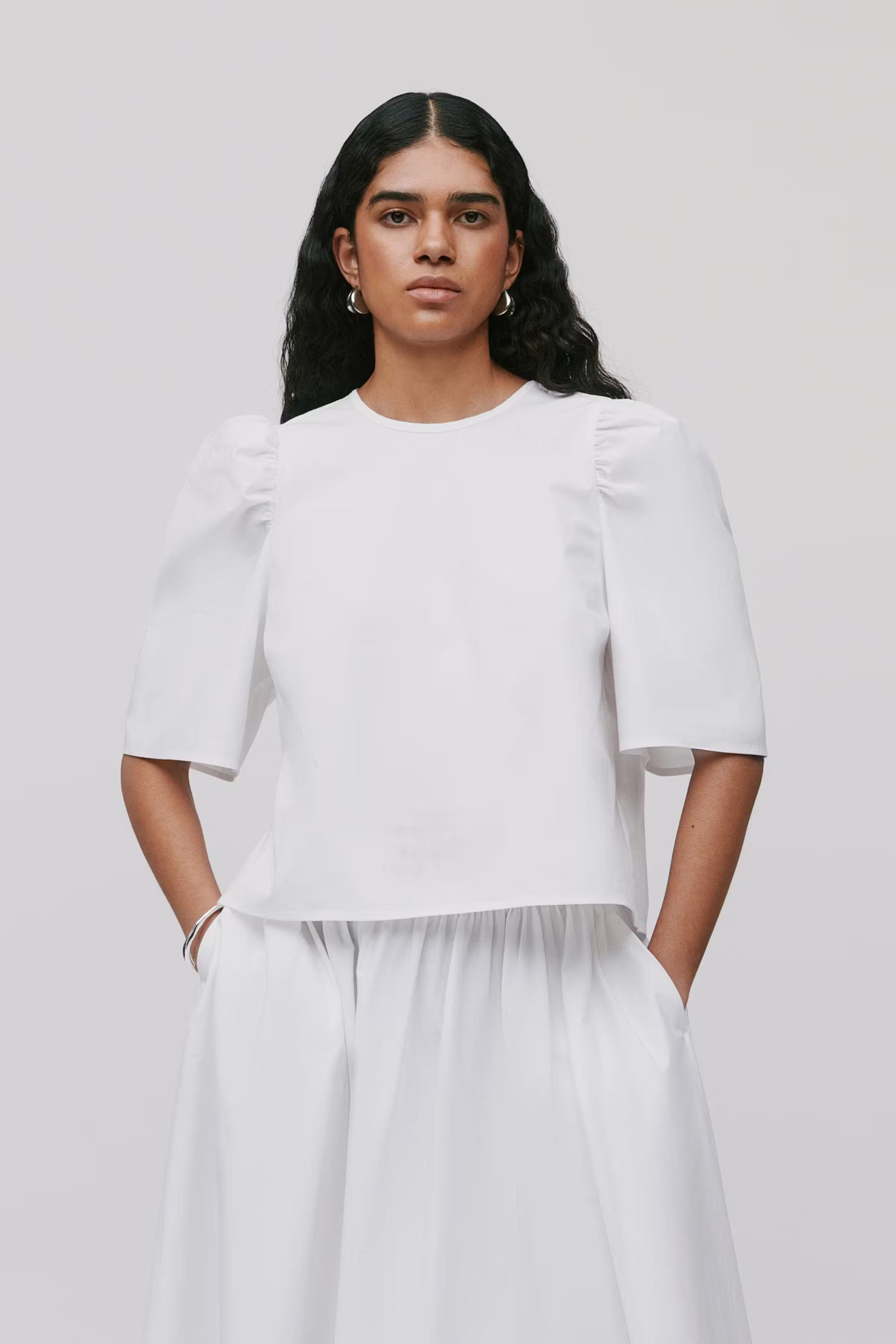 SIENNA Skirt LOOKBOOK FRONT 30600649-WH001