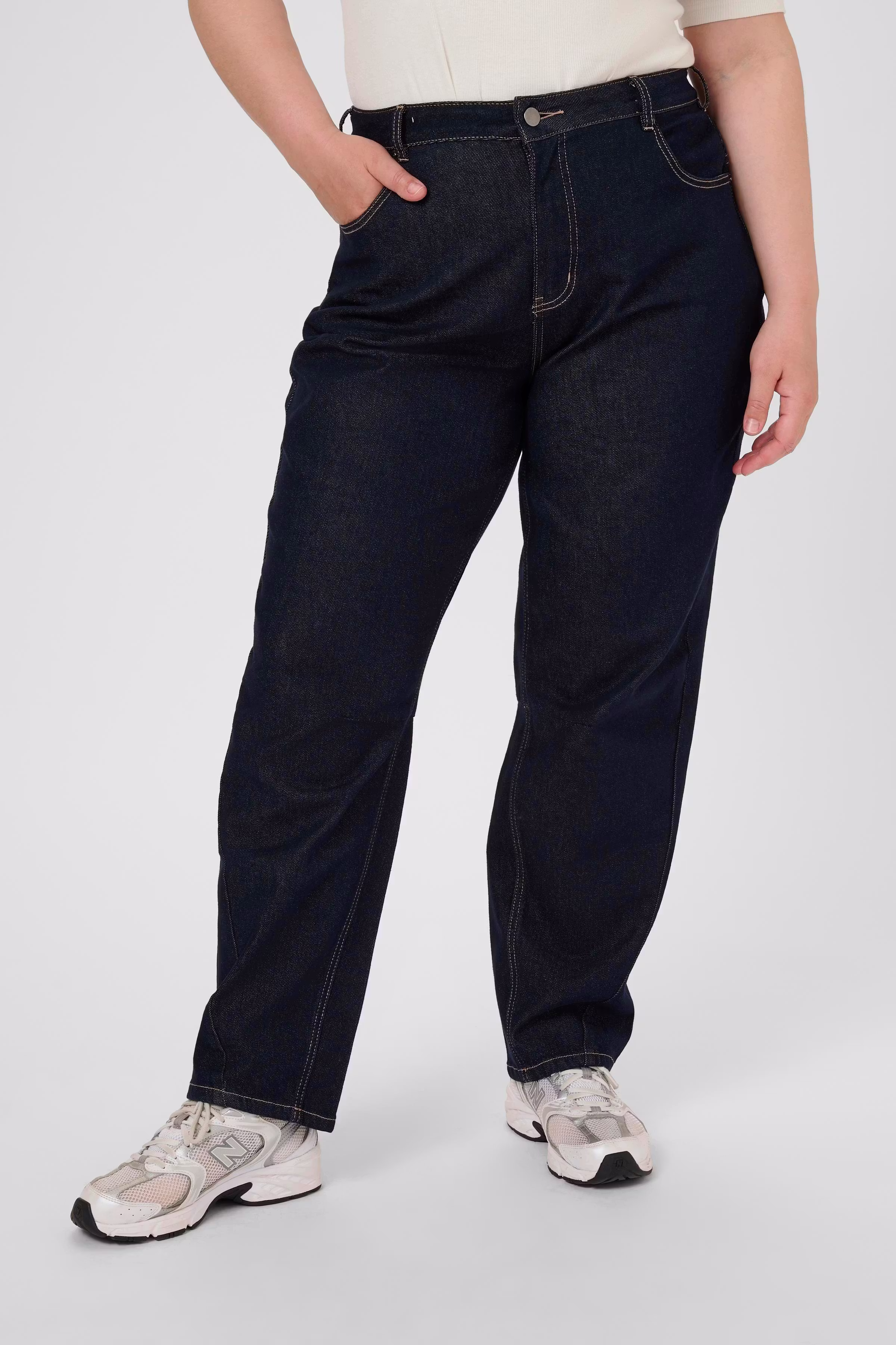 KCroria Barrel Jeans LOOKBOOK FRONT 10584101-109243