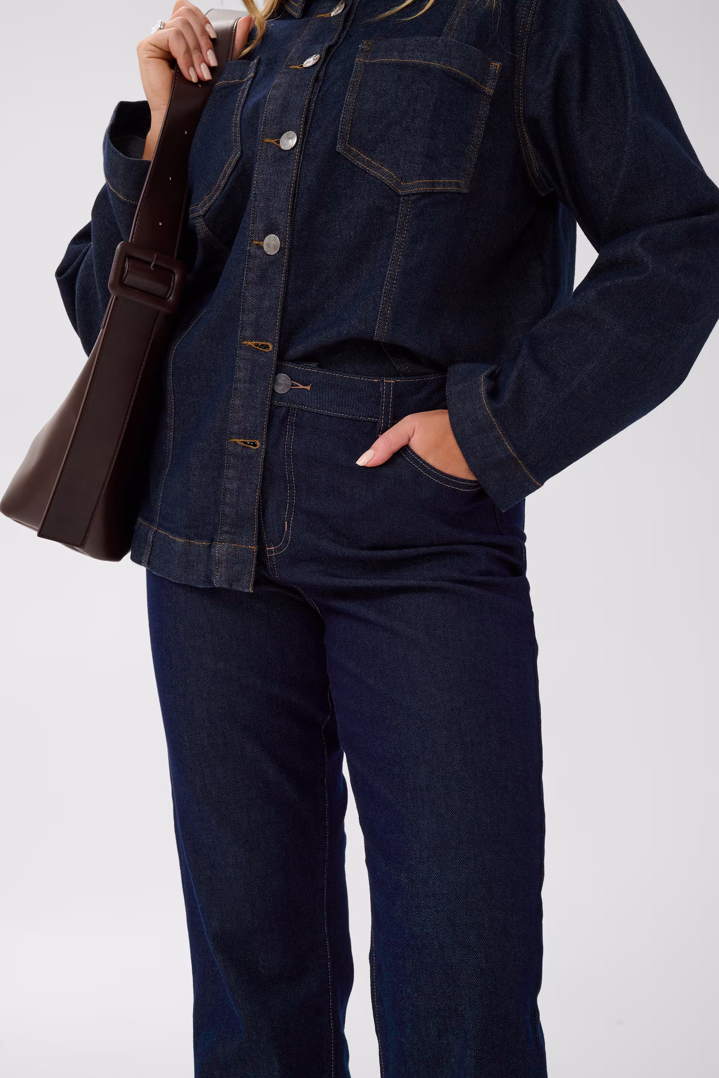 KCflora Straight Jeans LOOKBOOK DETAIL 10584394-109824