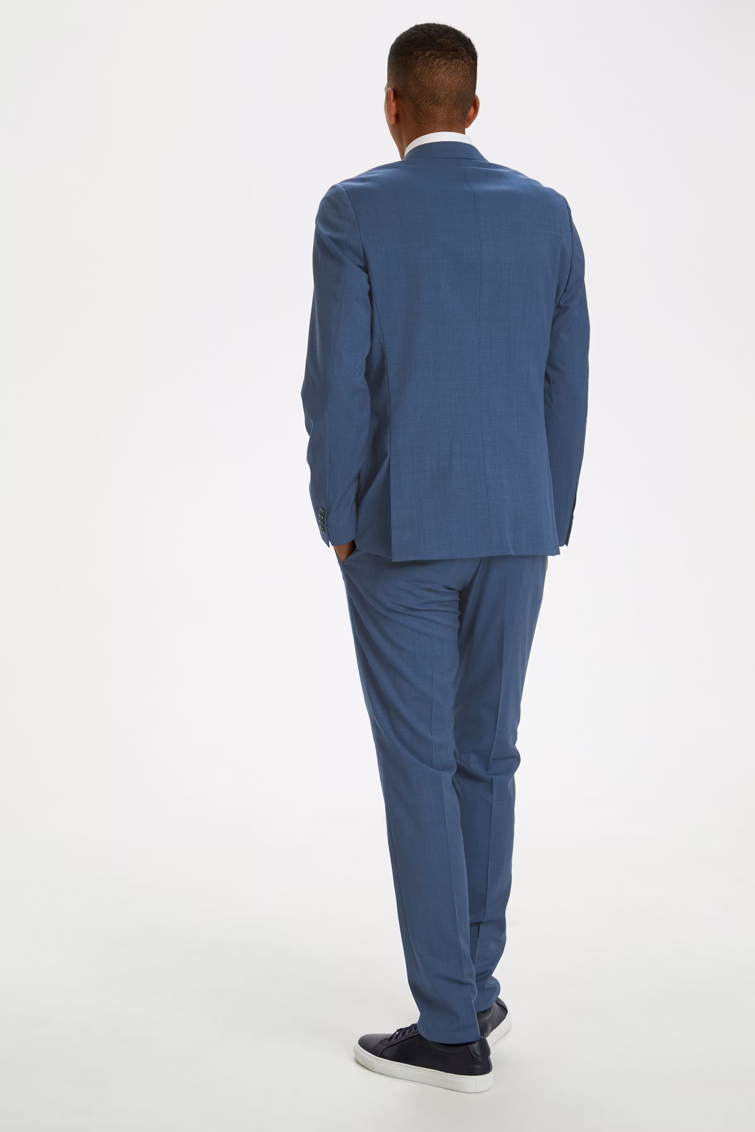 MAgeorge Blazer LOOKBOOK BACK 30204446-20203