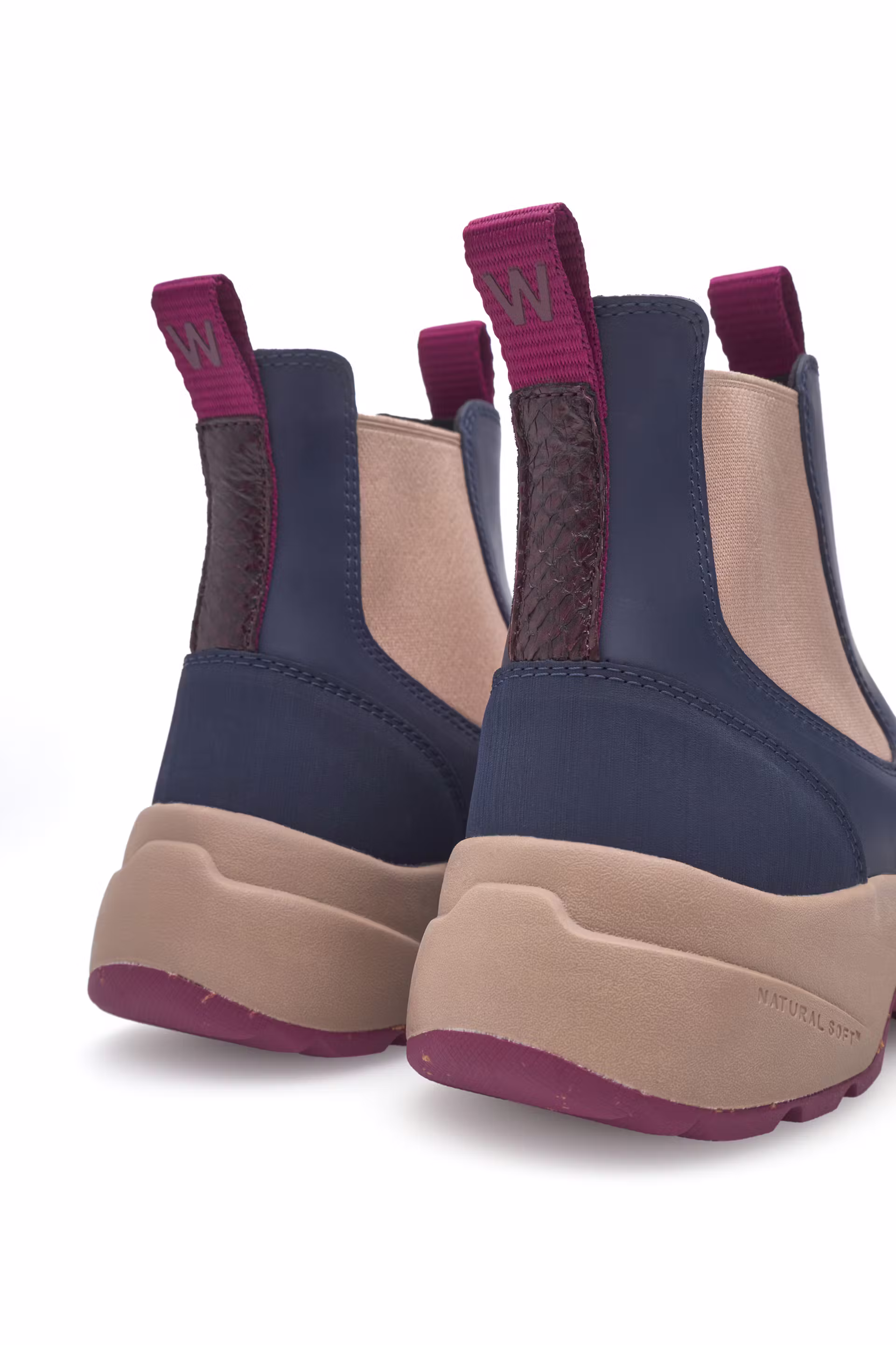 SiriWaterproof Boots LOOKBOOK DETAIL 40551157-400873