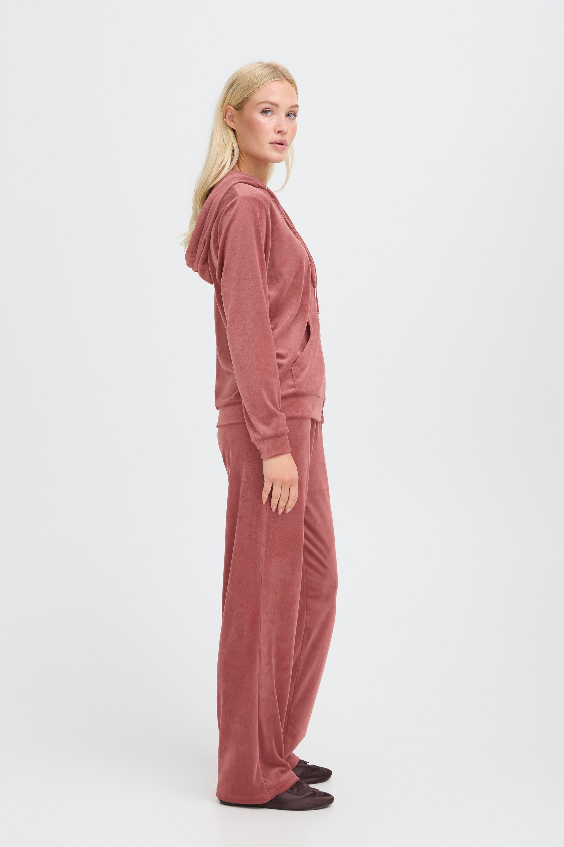 BYMITZA Joggedrakt LOOKBOOK FRONT 20810786-181616