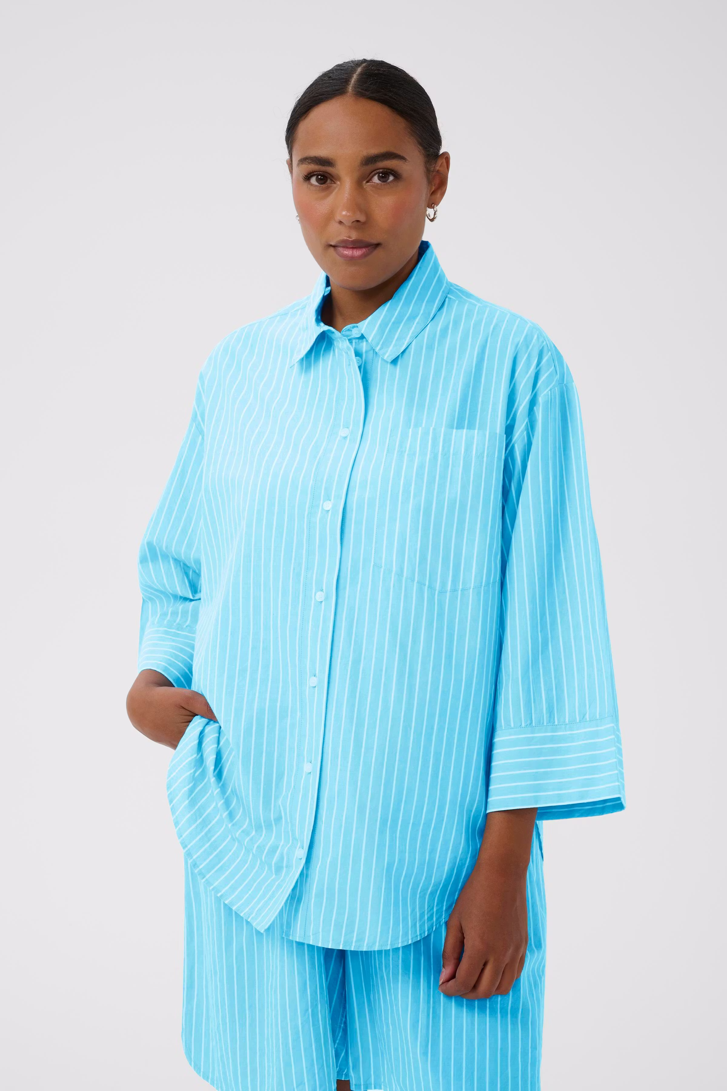 KAharlow Skjorte LOOKBOOK FRONT 10511506-109326