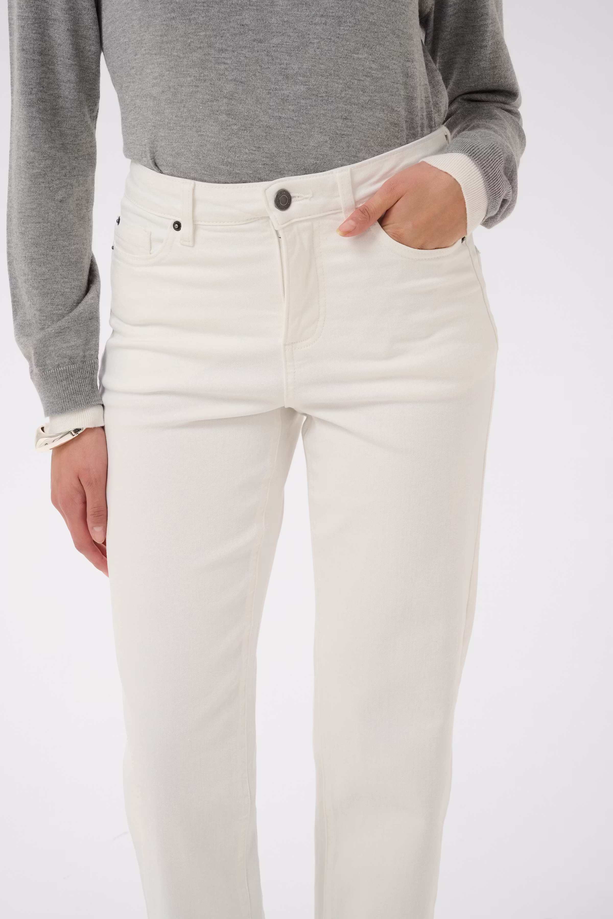 KAmaris Jeans LOOKBOOK DETAIL 10511485-110602