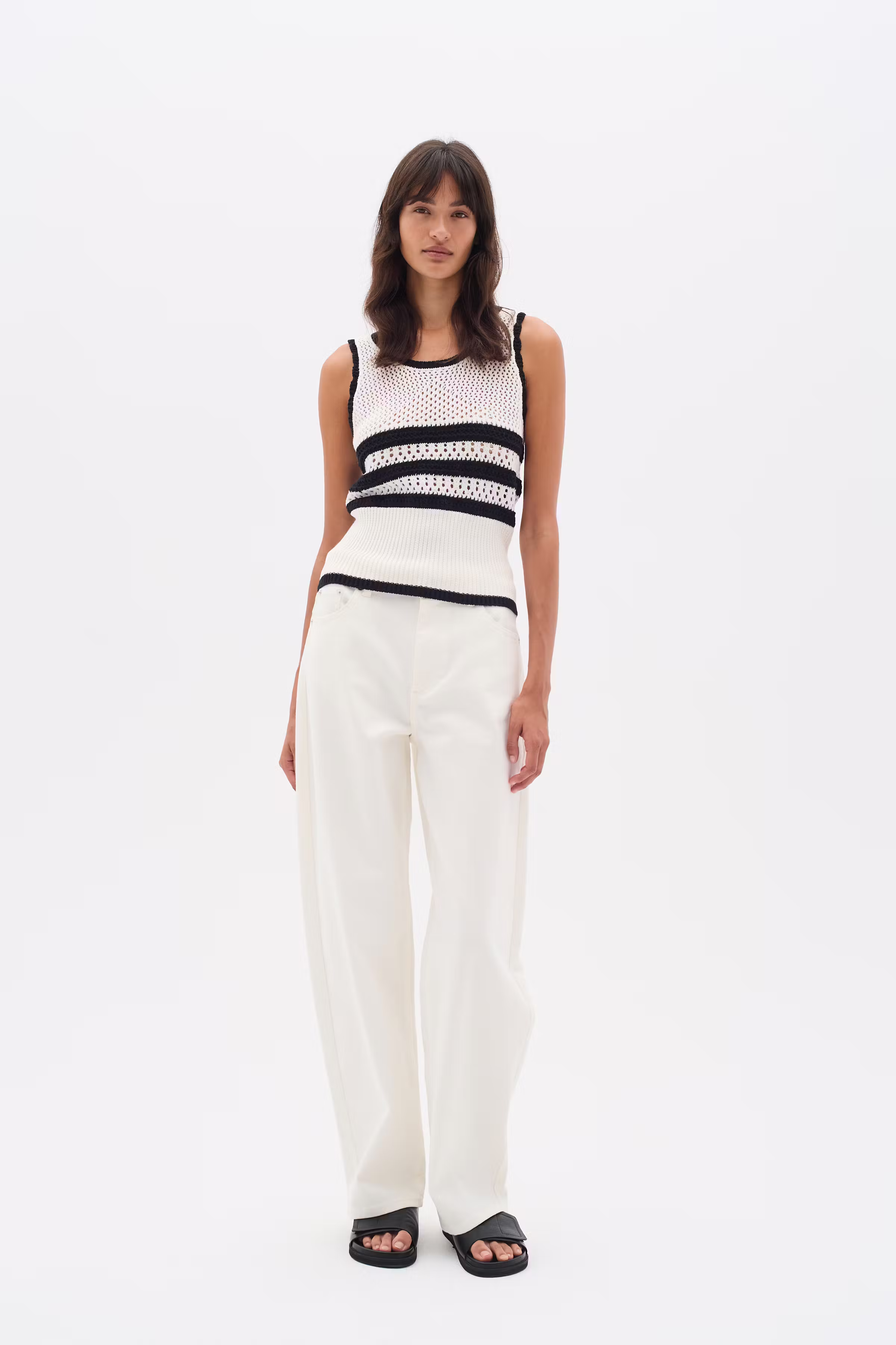 YancyIW Pullover LOOKBOOK FRONT 30110449-300027