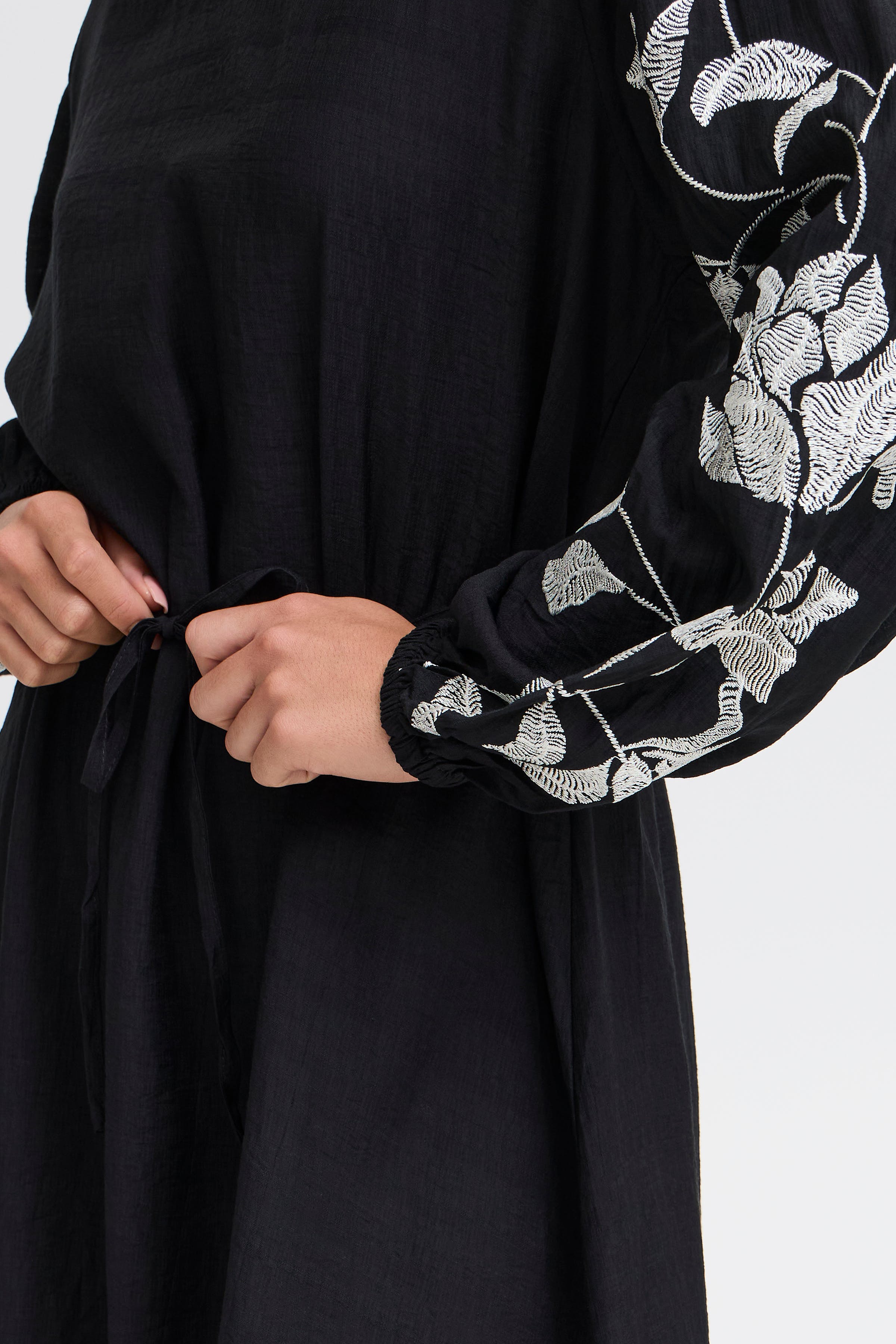 FRHARBO Klänning LOOKBOOK DETAIL 20614640-203783