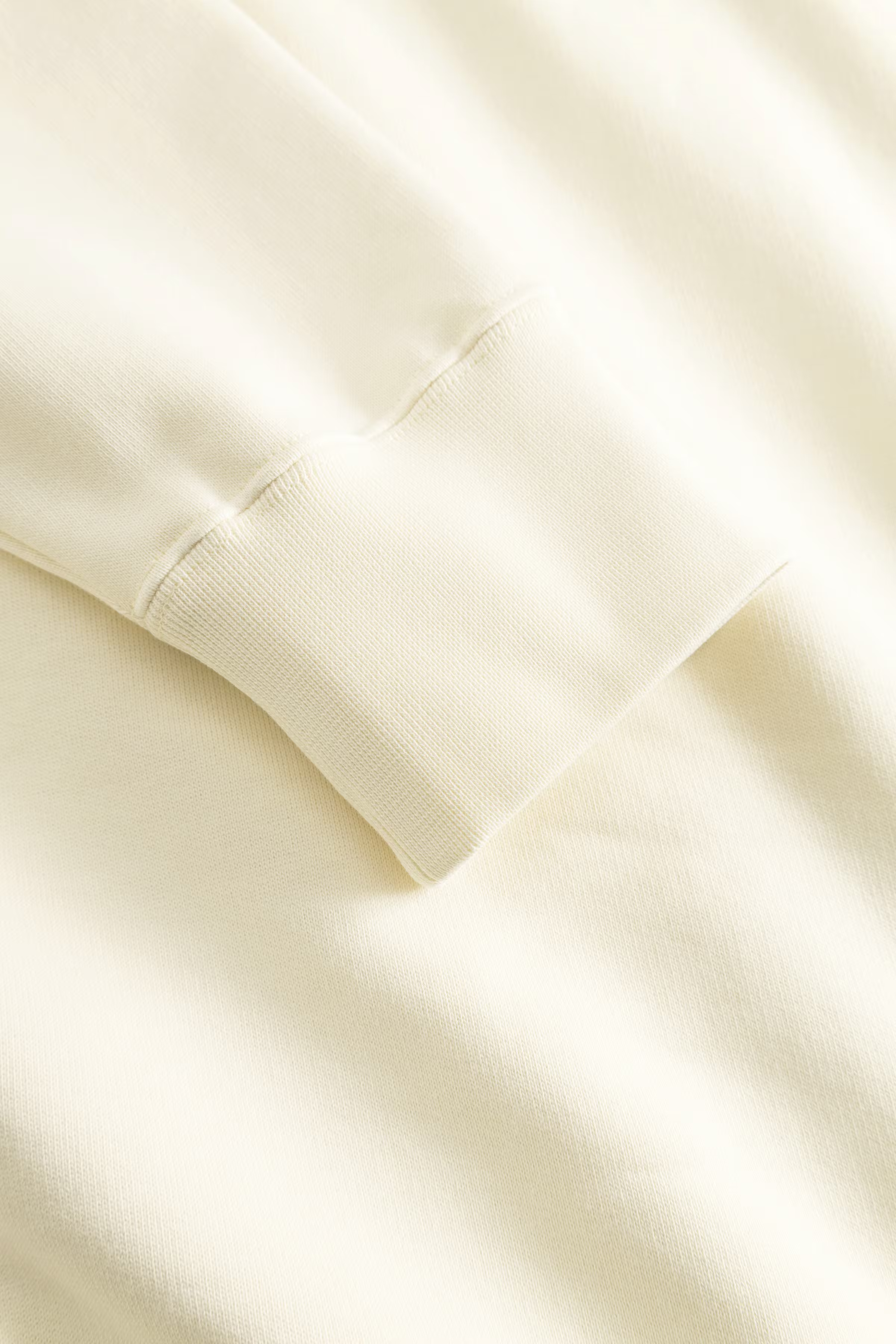 WWNoel Sweatshirt PACK DETAIL 30250163-125202