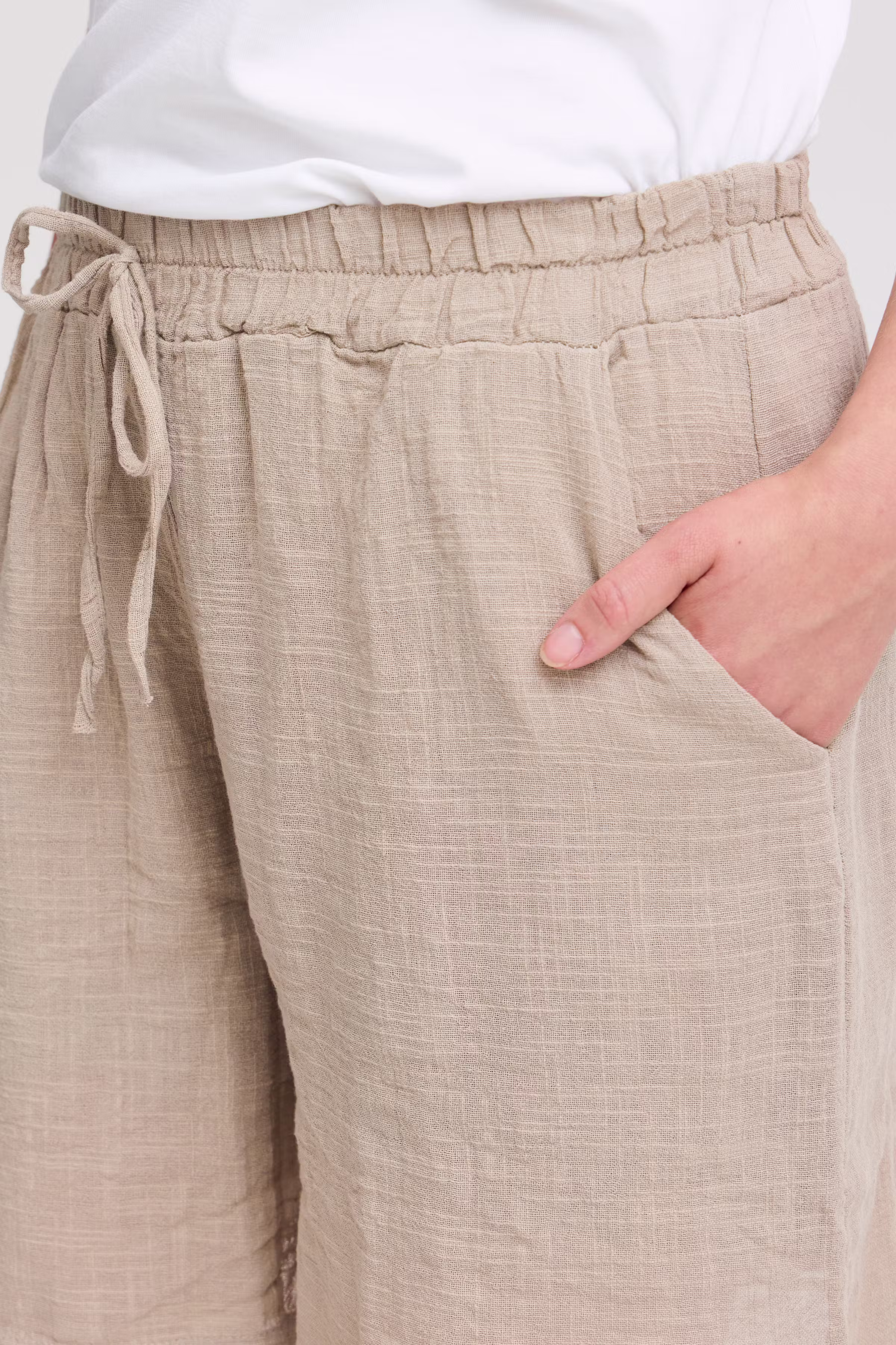 SBALEXA Shorts LOOKBOOK DETAIL 22100661-130907