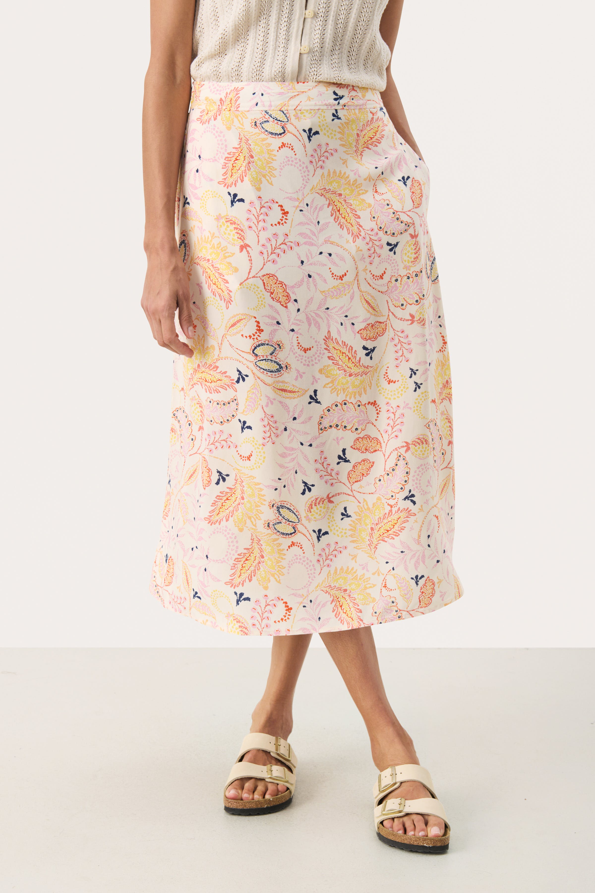 BiseraPW Skirt LOOKBOOK FRONT 30308685-303803