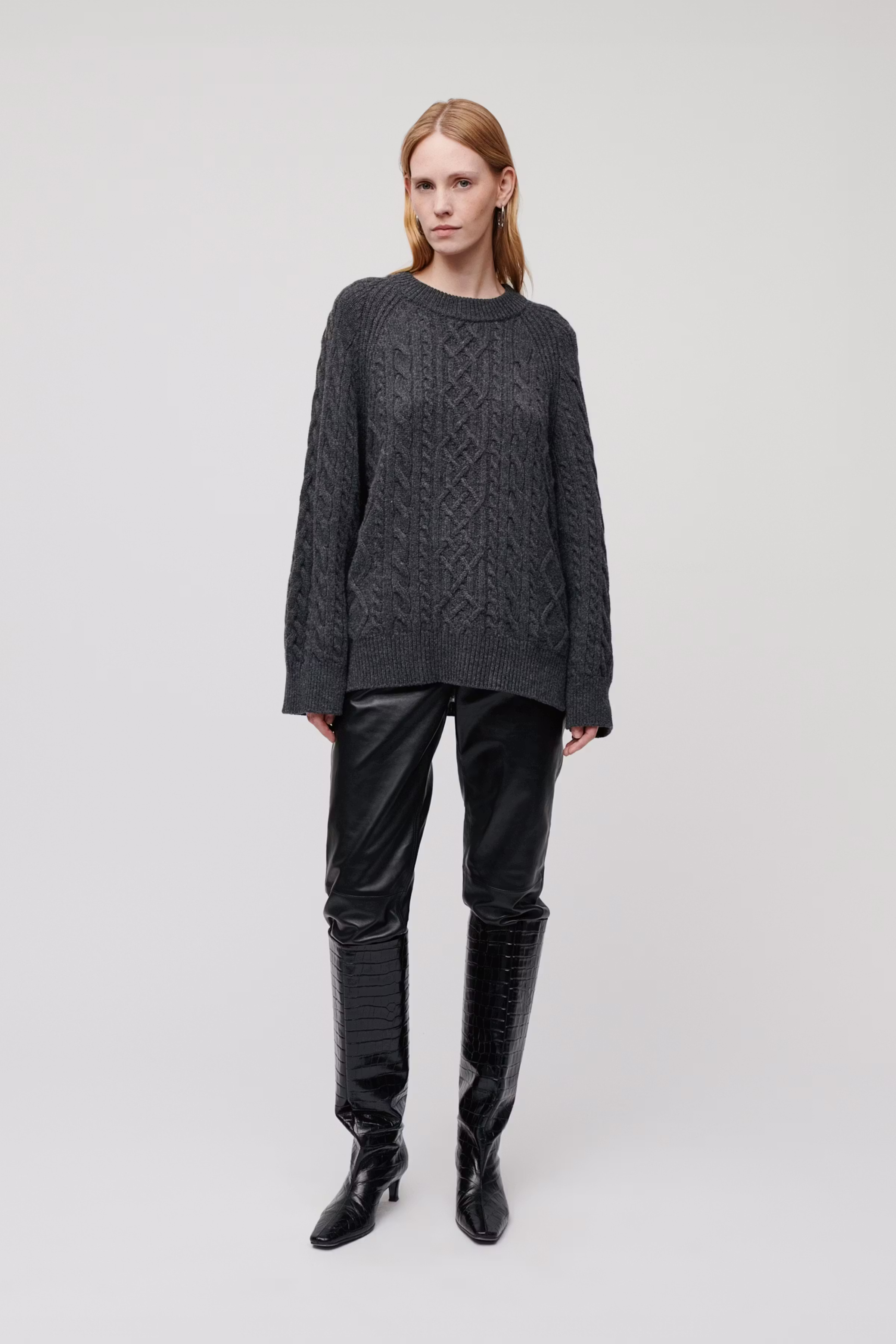 KLARINA Pullover LOOKBOOK FRONT 30600377-GY949