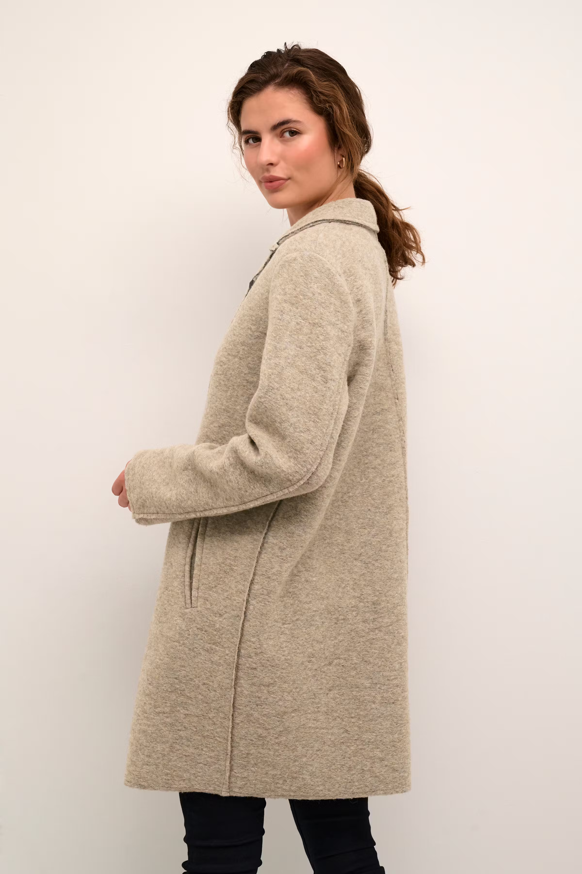 CUbirgith Woljas LOOKBOOK BACK 50106972-171009