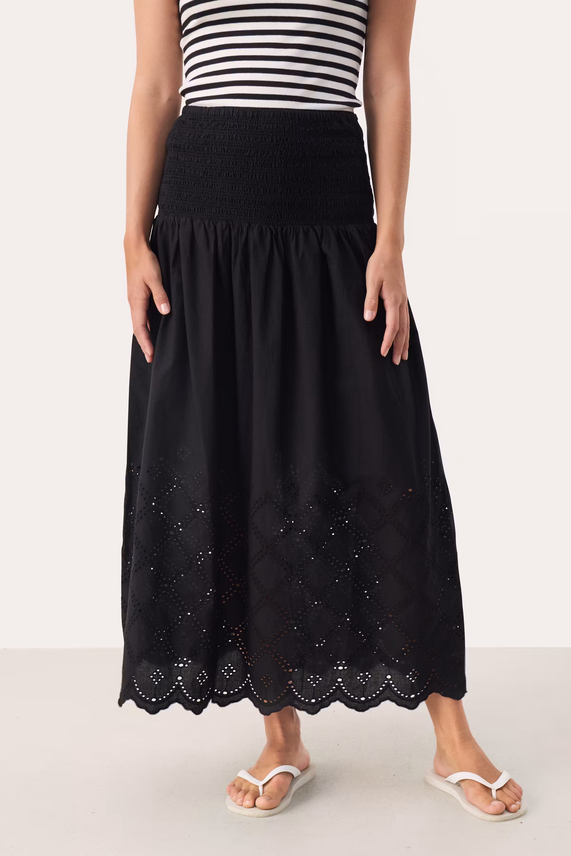 RadinkaPW Nederdel LOOKBOOK FRONT 30309637-194008