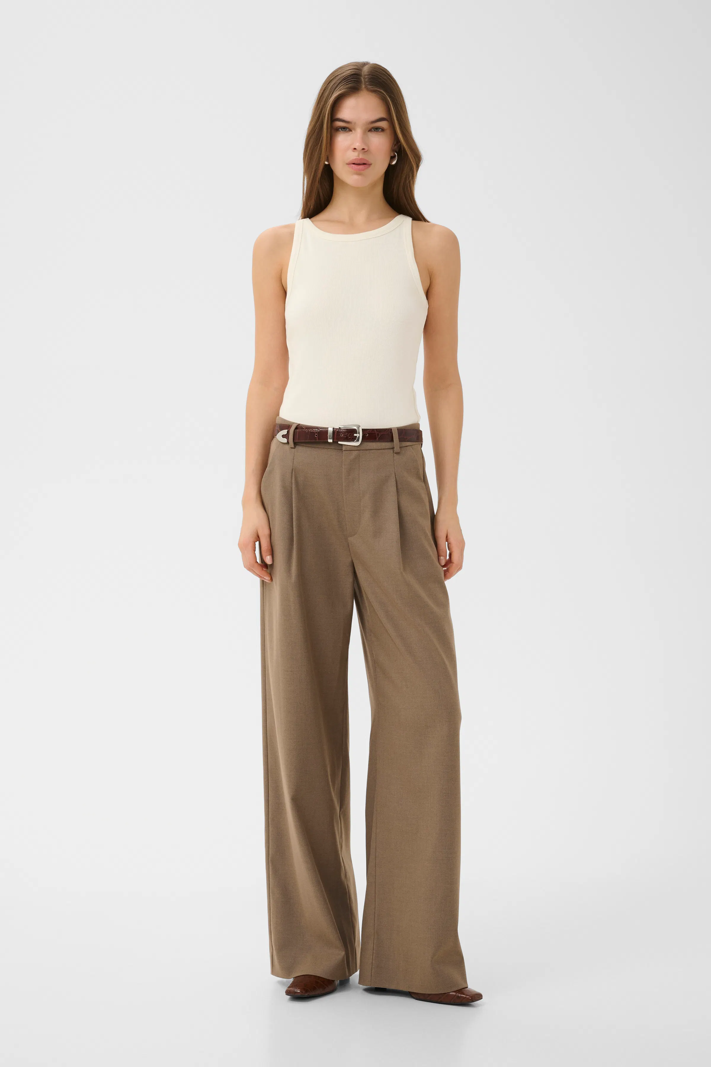 DrewGZ Top LOOKBOOK FRONT 10905929-110103