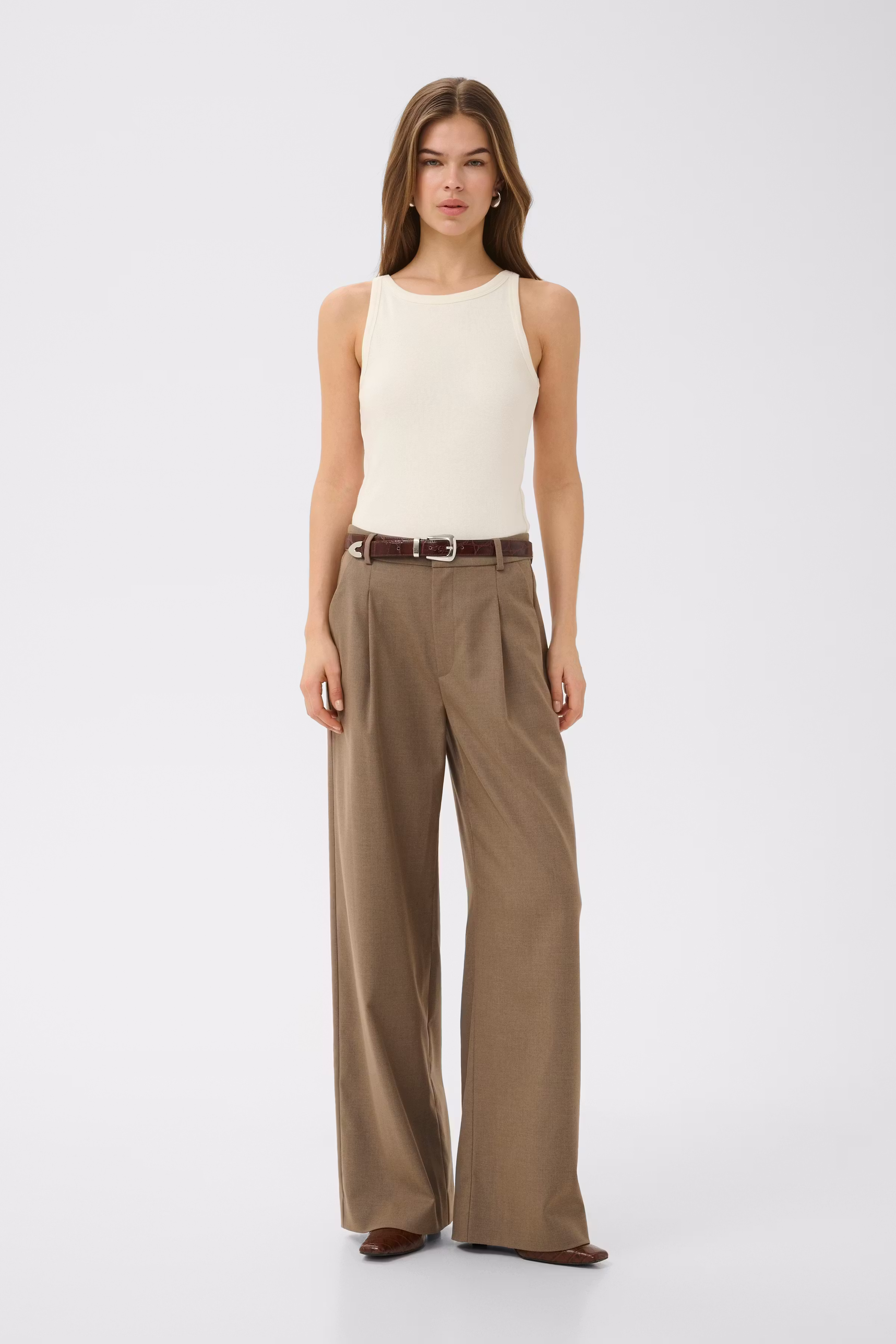 DrewGZ Top LOOKBOOK FRONT 10905929-110103