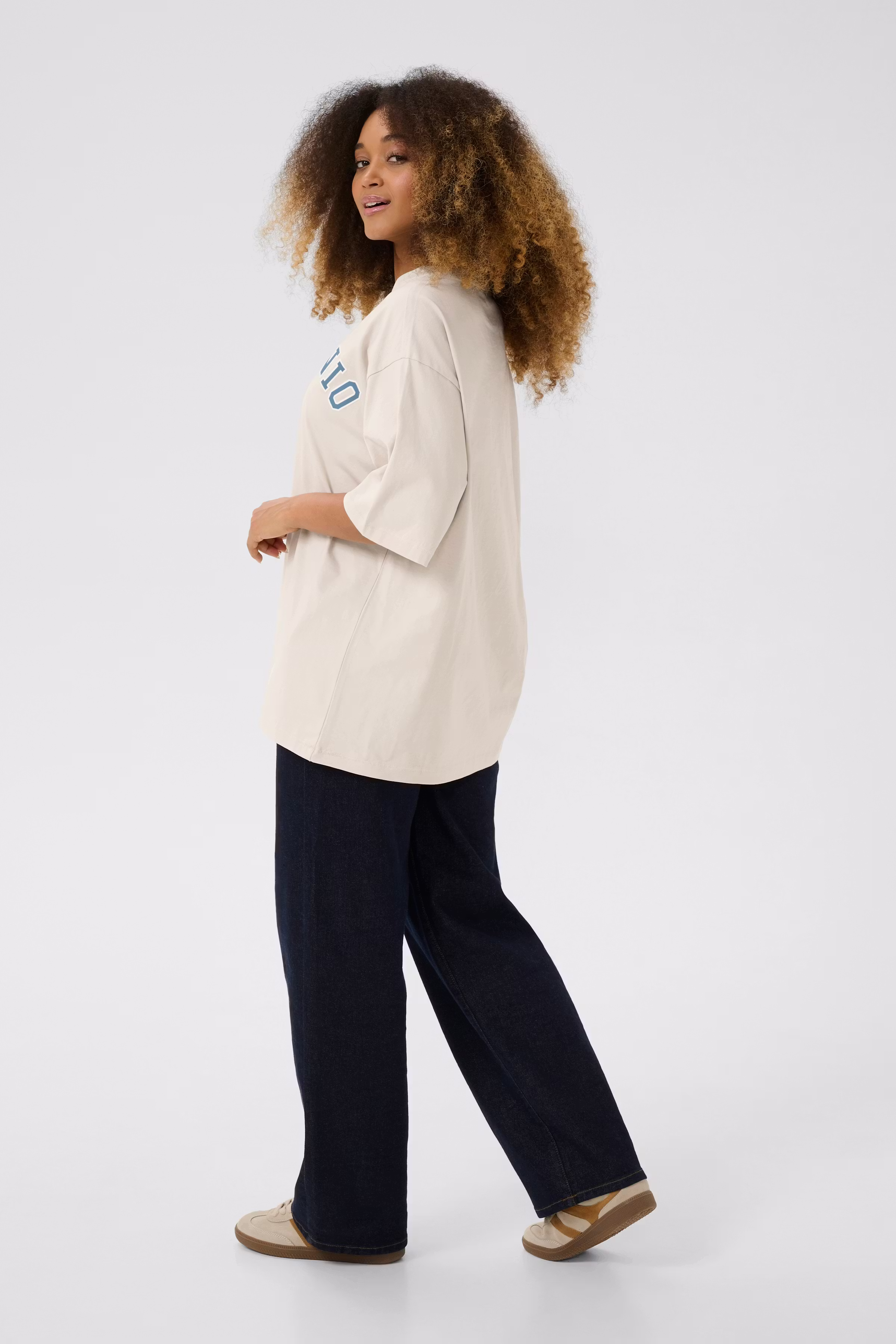 CRPanira T-shirt LOOKBOOK BACK 10614083-108081