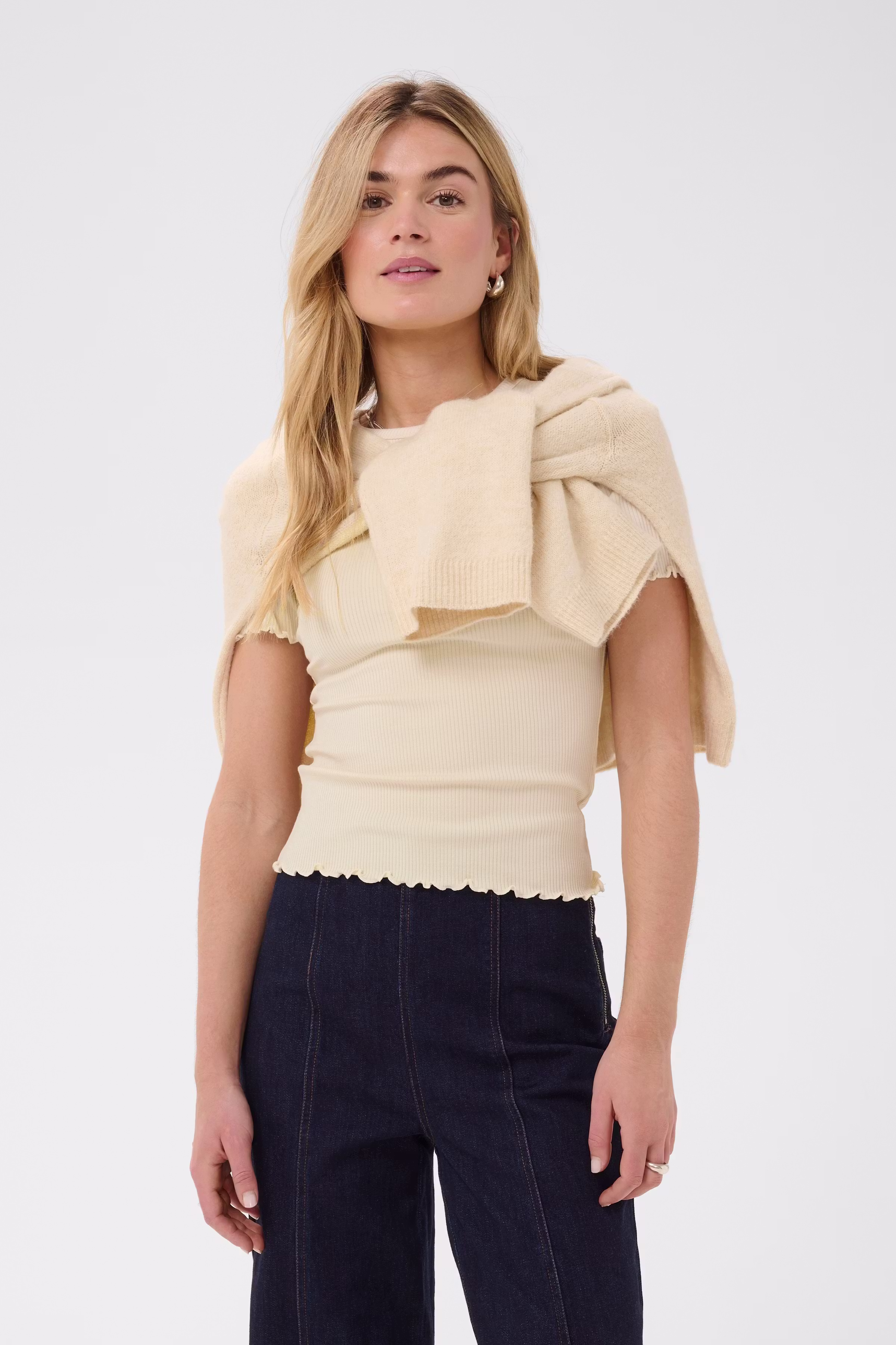 OlaliaSZ T-shirt LOOKBOOK FRONT 30514821-130905