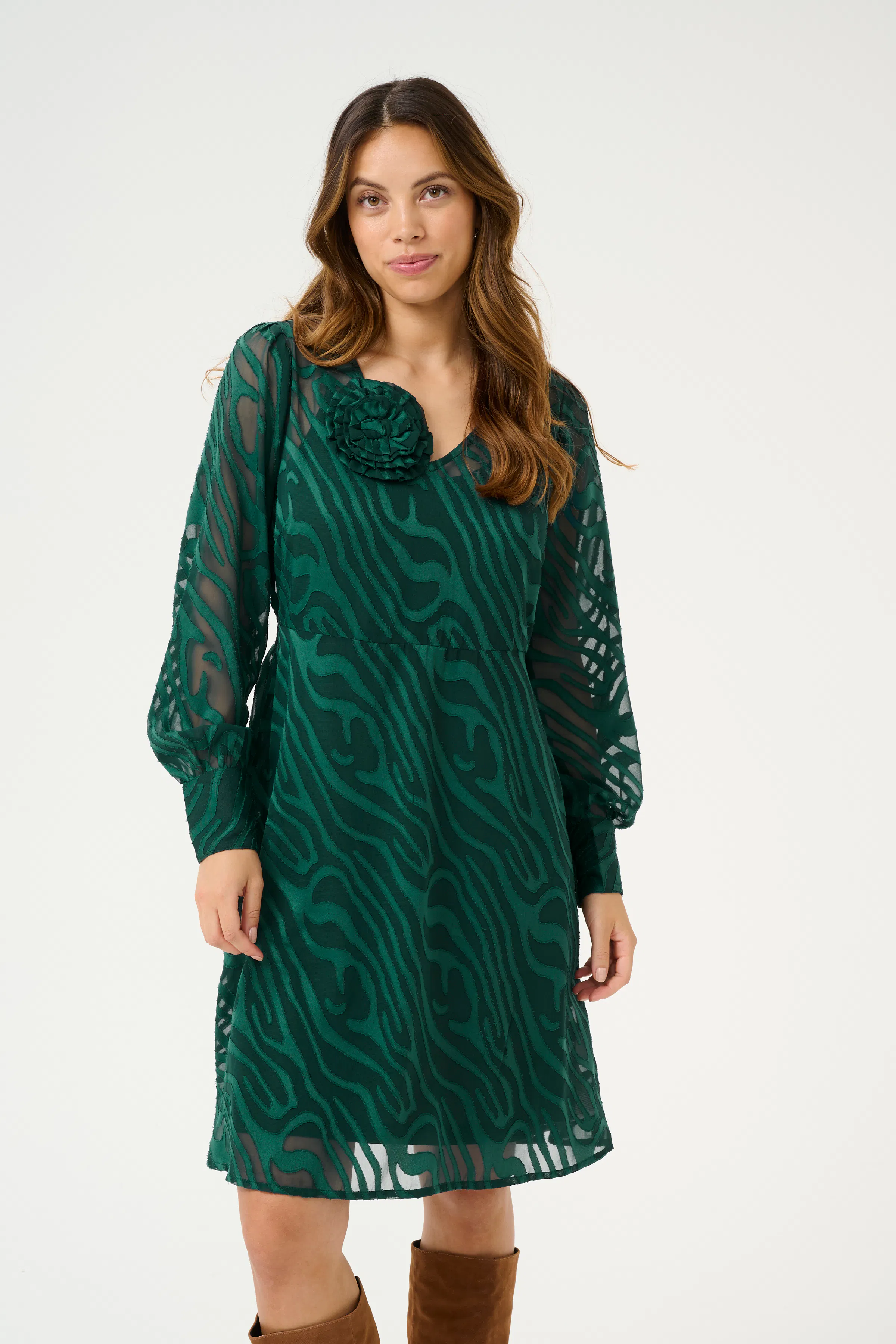 CRYana Kjole LOOKBOOK FRONT 10612973-107369
