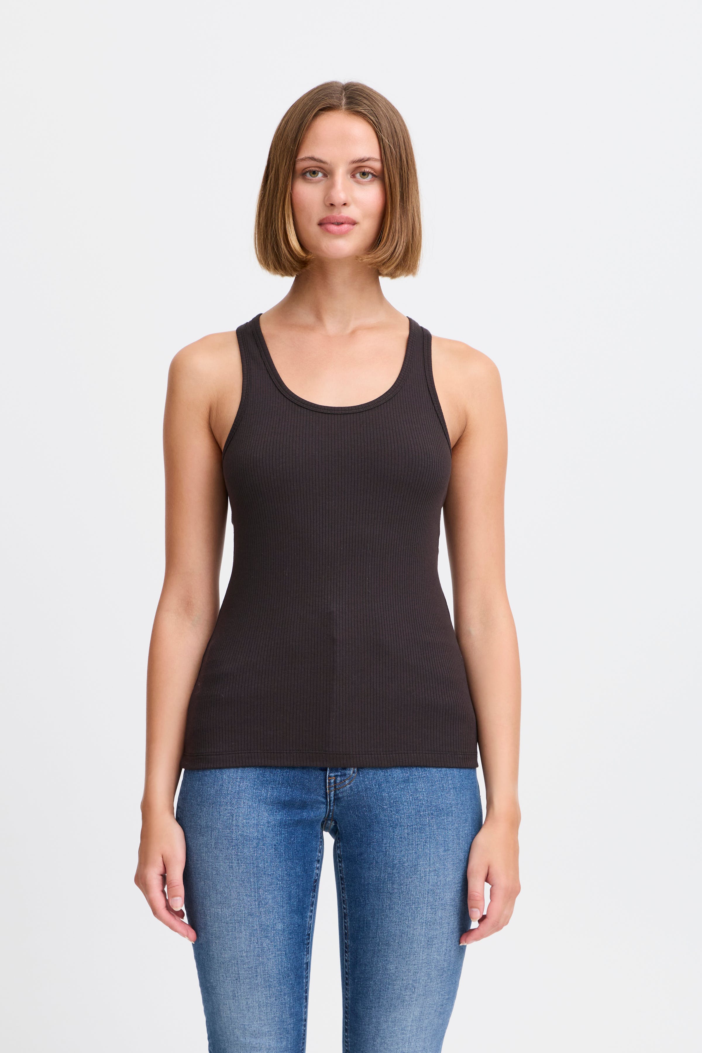 IHPALMER RIB BOX Top LOOKBOOK FRONT 20120342-194008