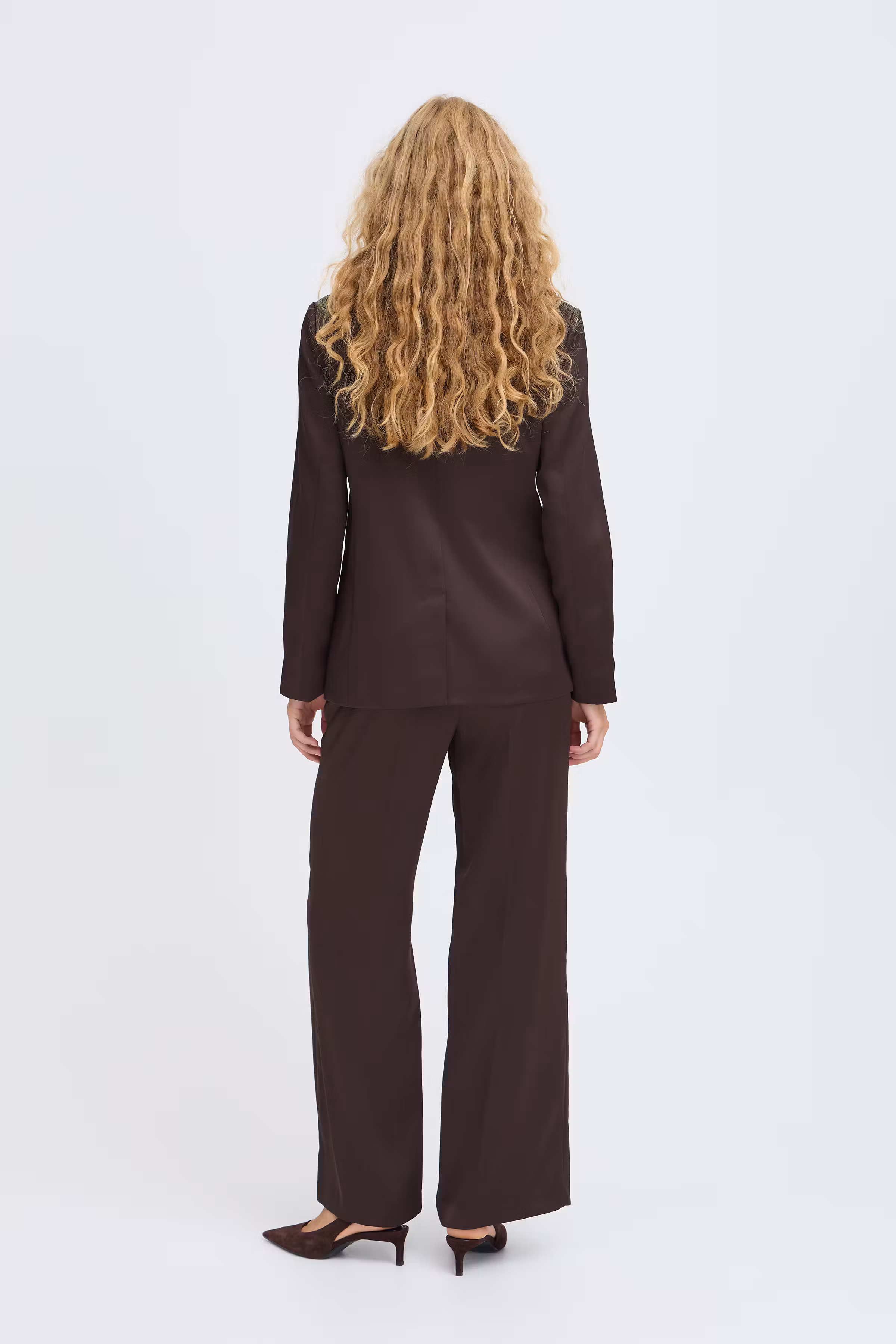 BYEVIE Blazer LOOKBOOK BACK 20819725-191016