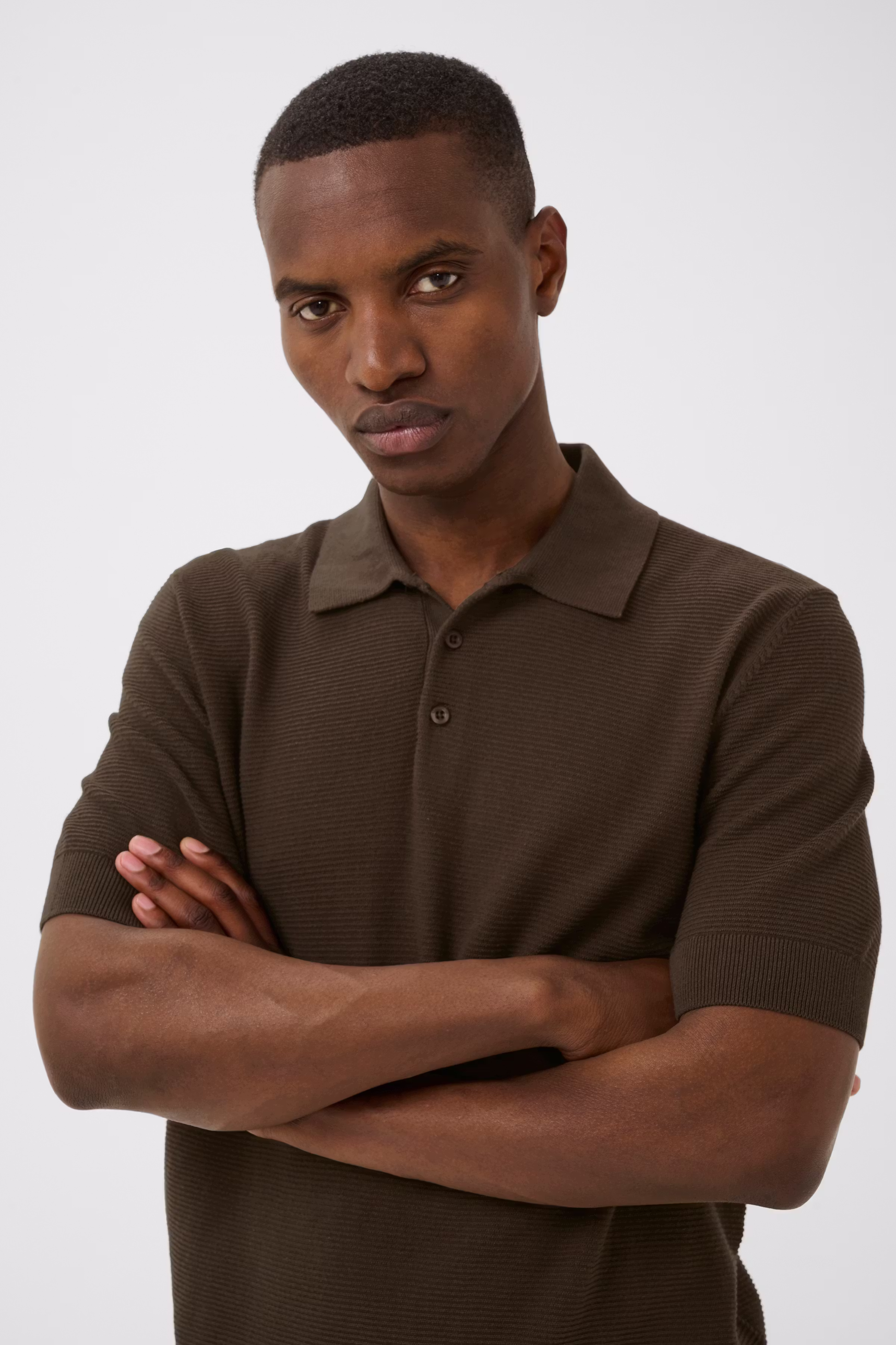 MApolo Poloshirt LOOKBOOK DETAIL 30209117-190812