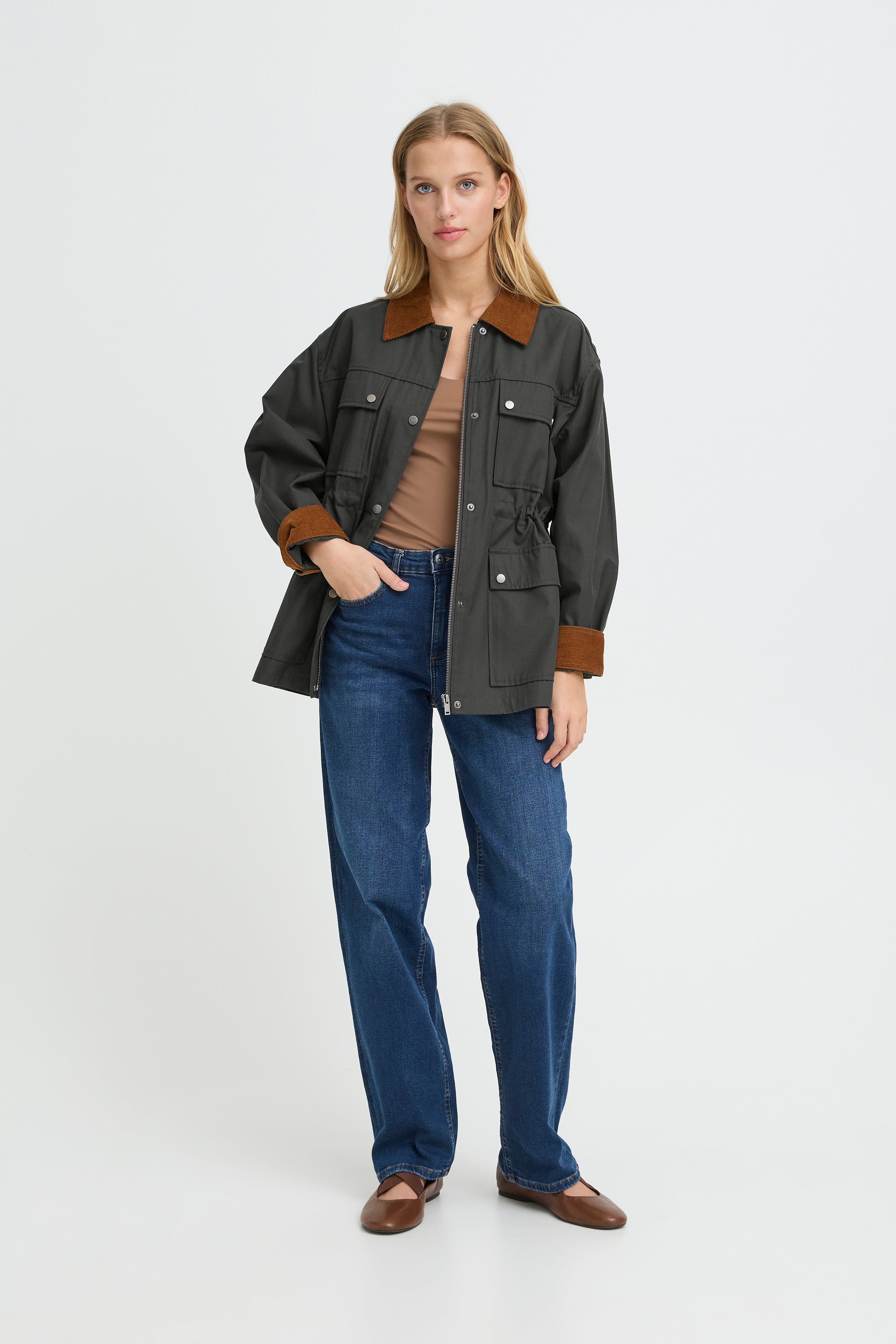 IHEDIMO Yttertøy LOOKBOOK FRONT 20124893-190000