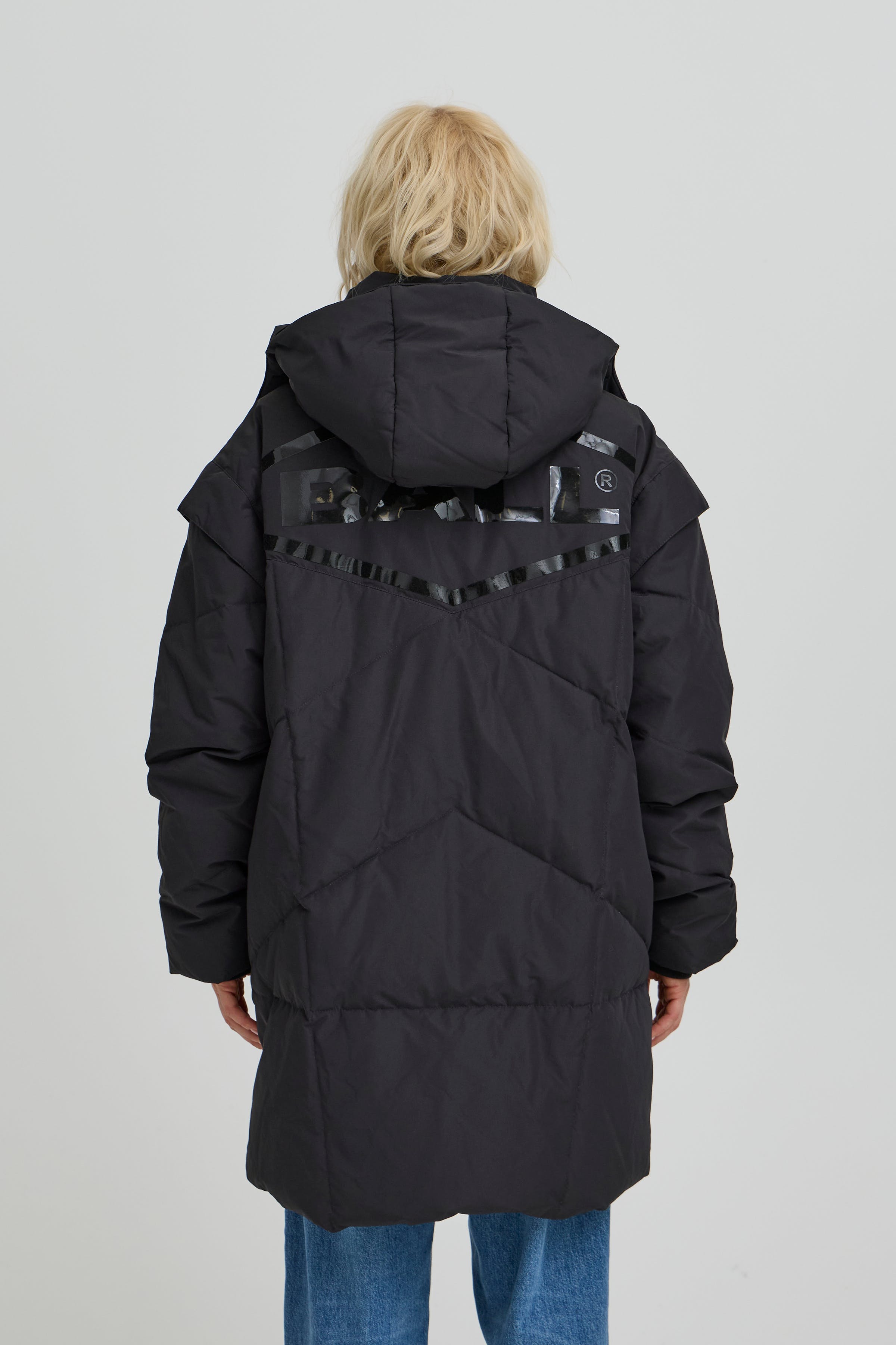 BACIAVATTA Outerwear LOOKBOOK BACK 50405053-193911