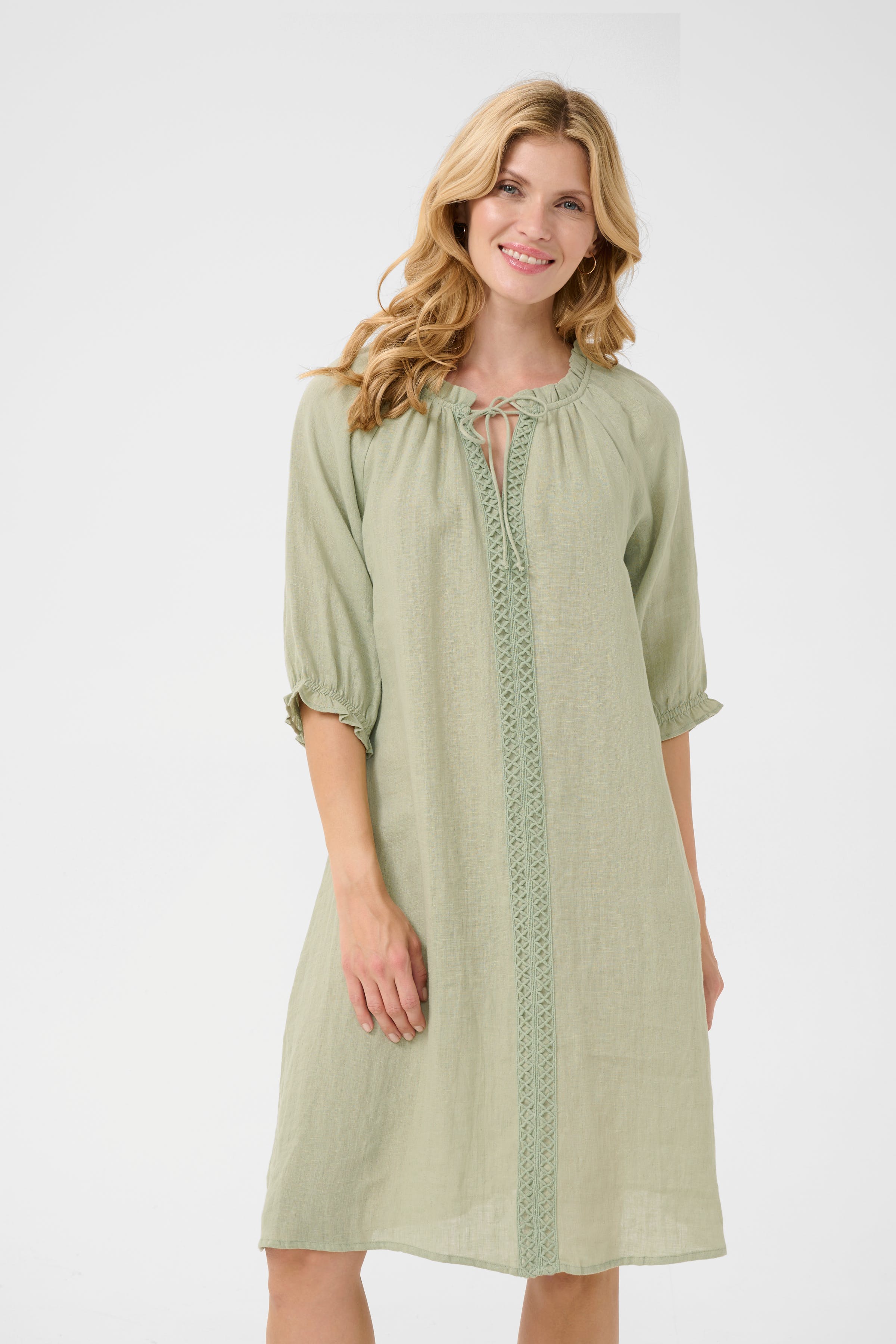 CRBellis Linnen jurk LOOKBOOK FRONT 10613470-160213