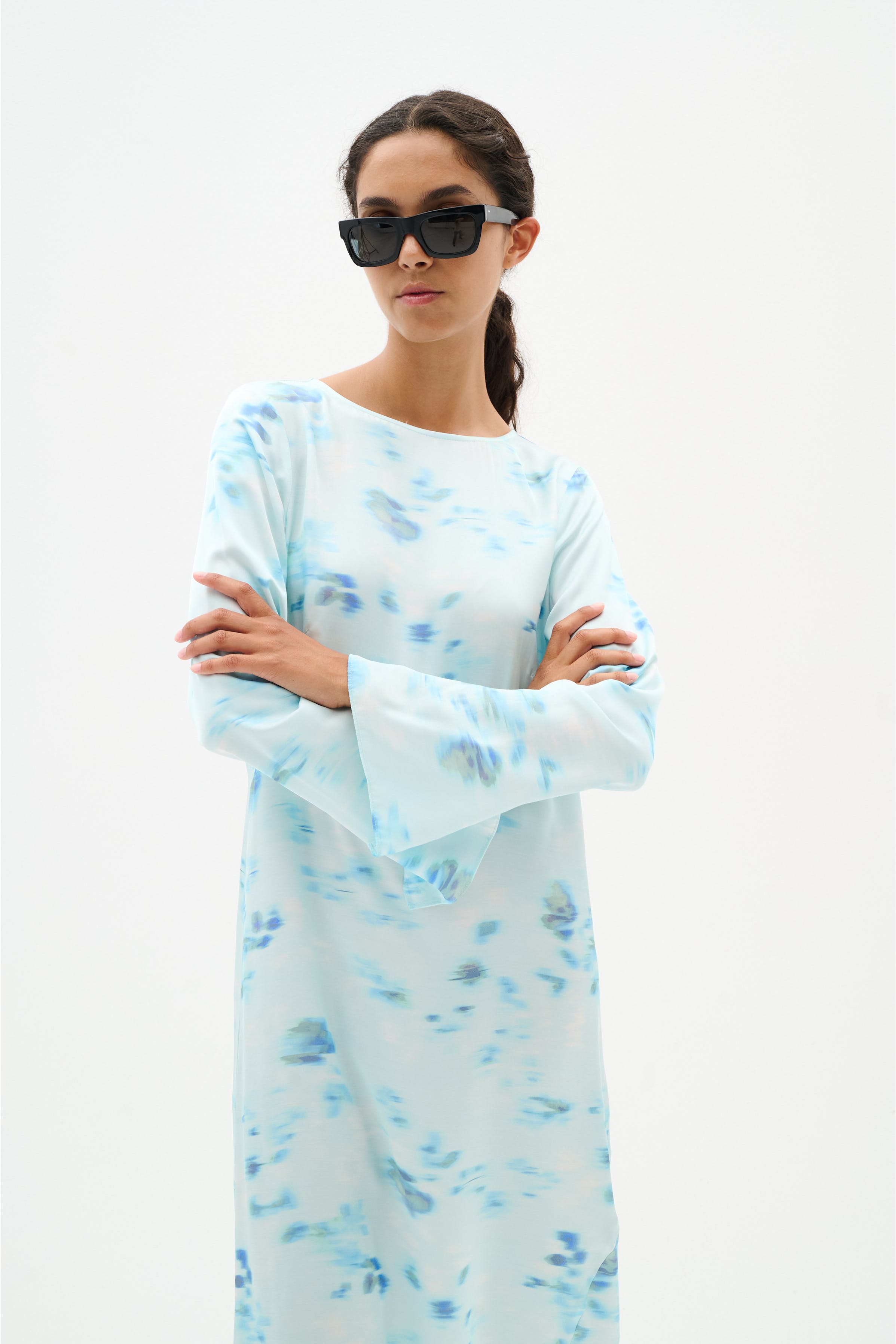 CassIW Dress LOOKBOOK FRONT 30110223-303529