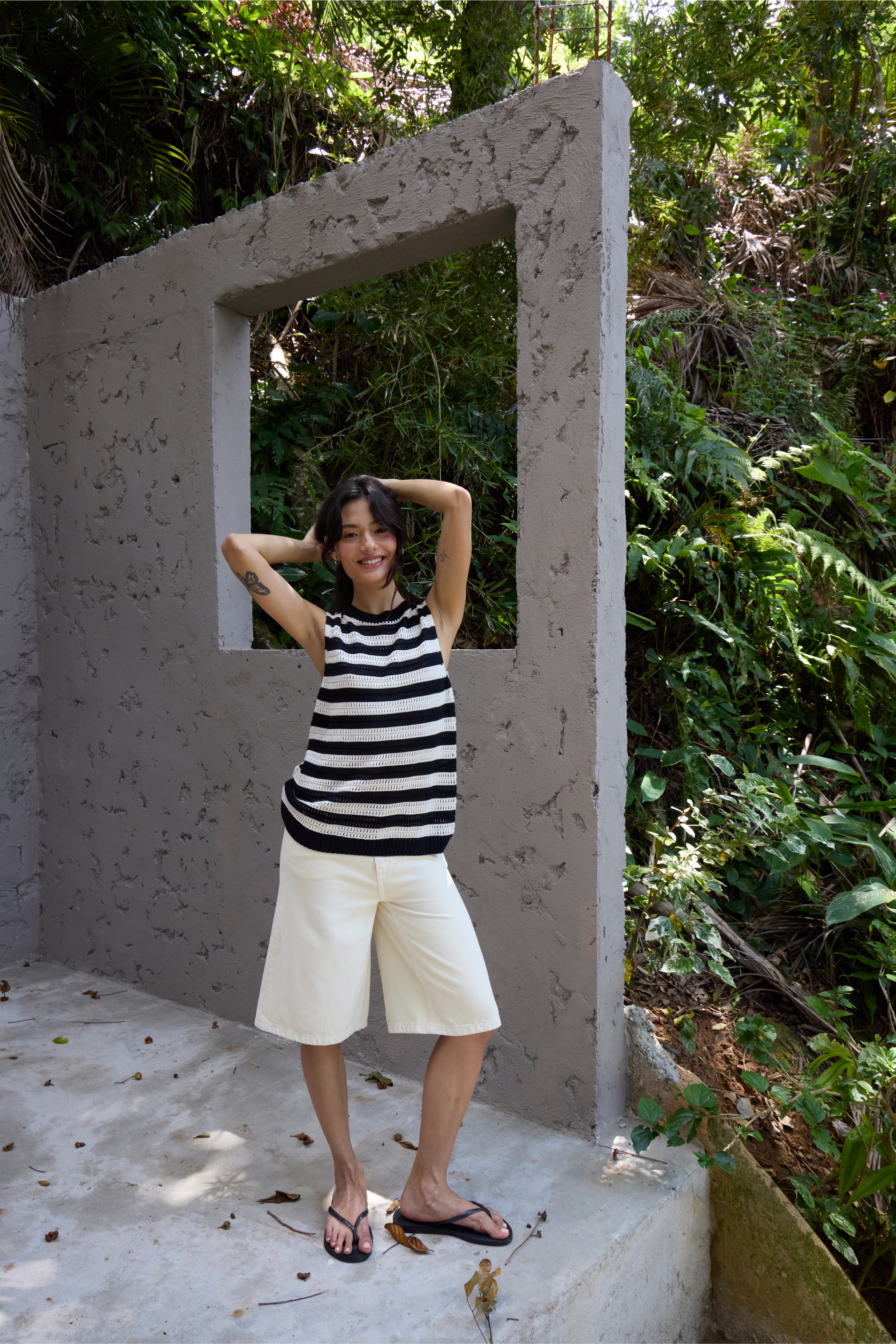 IHBETUES Top LOCATION NONE 20125445-900005286