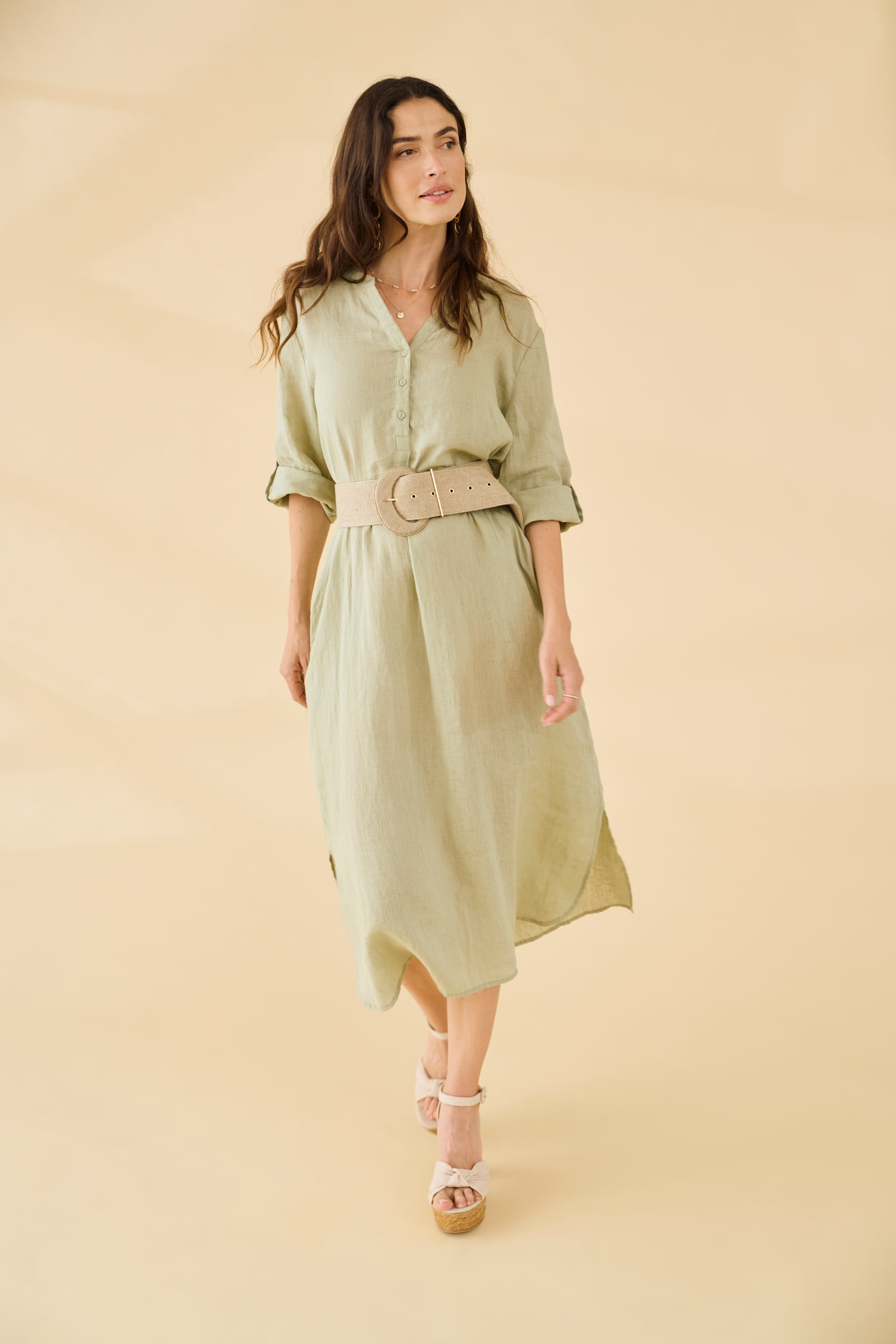 CRBellis Linen dress LOCATION NONE 10611577-160213