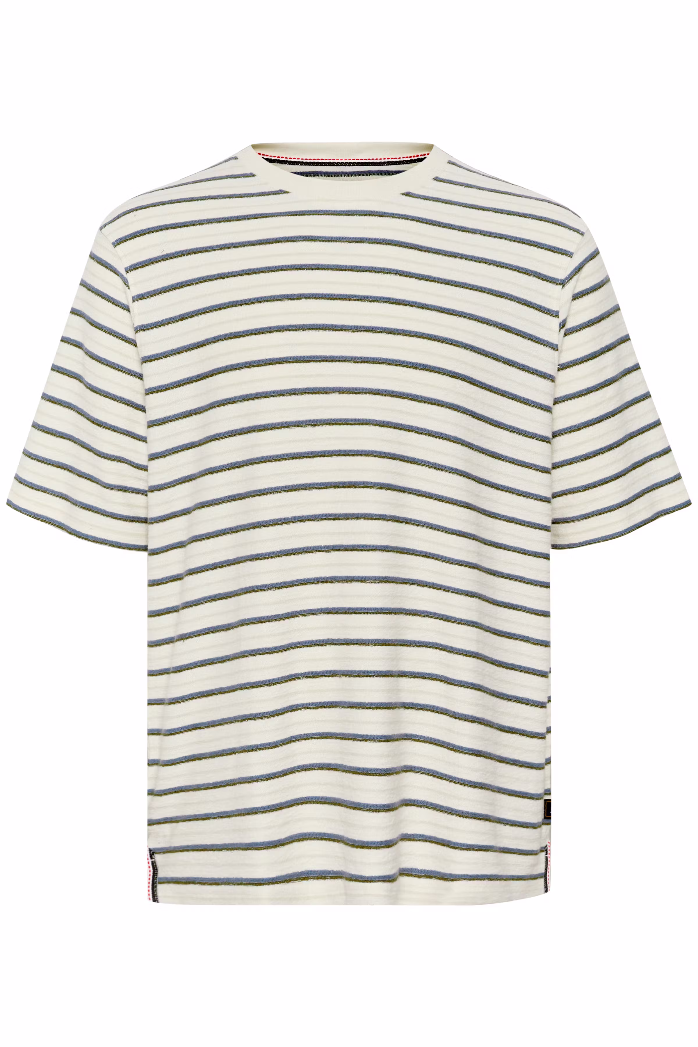 MAkai T-shirt PACK FRONT 30208134-110104