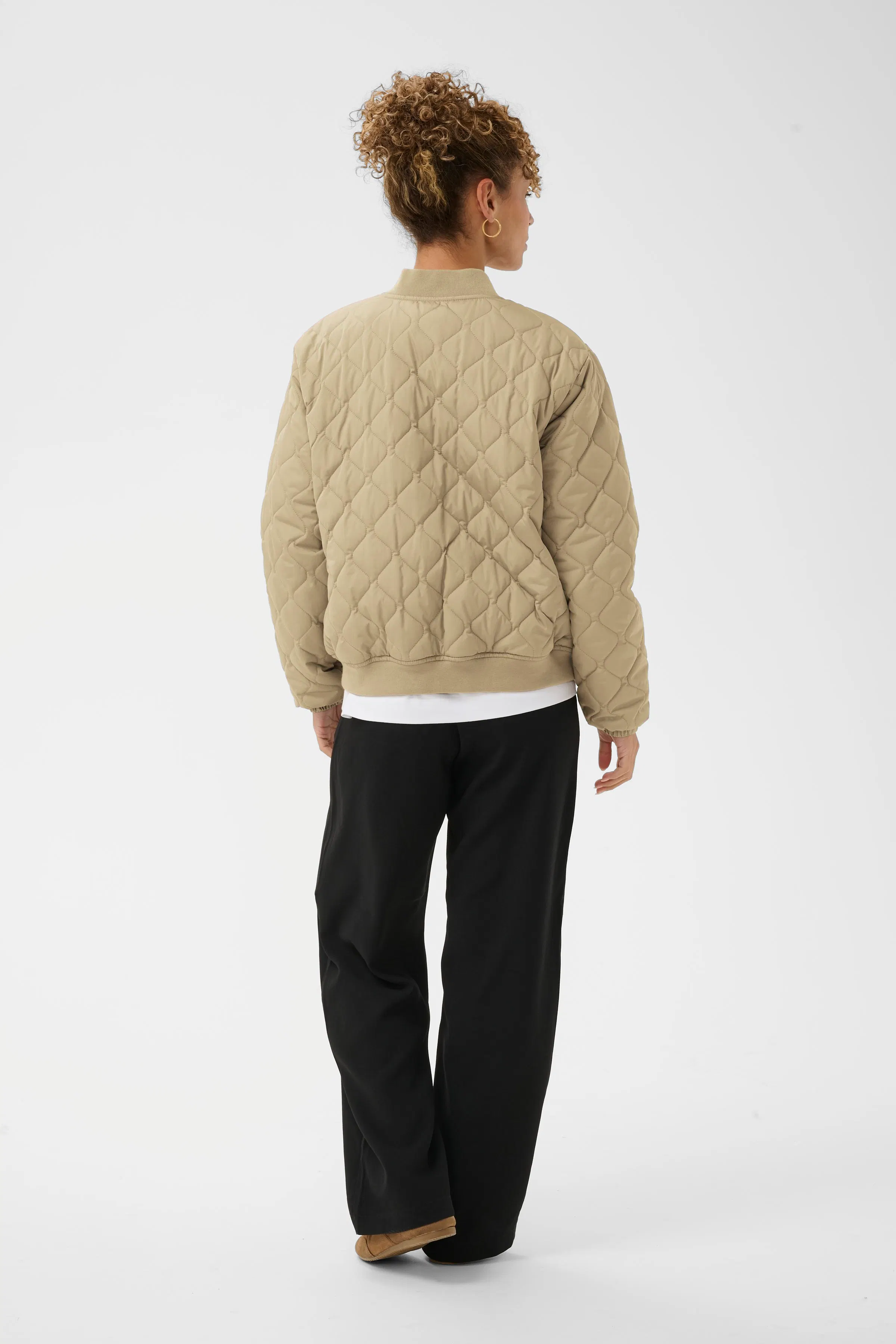 CRArwen Bomber jacket LOOKBOOK BACK 10613653-171312