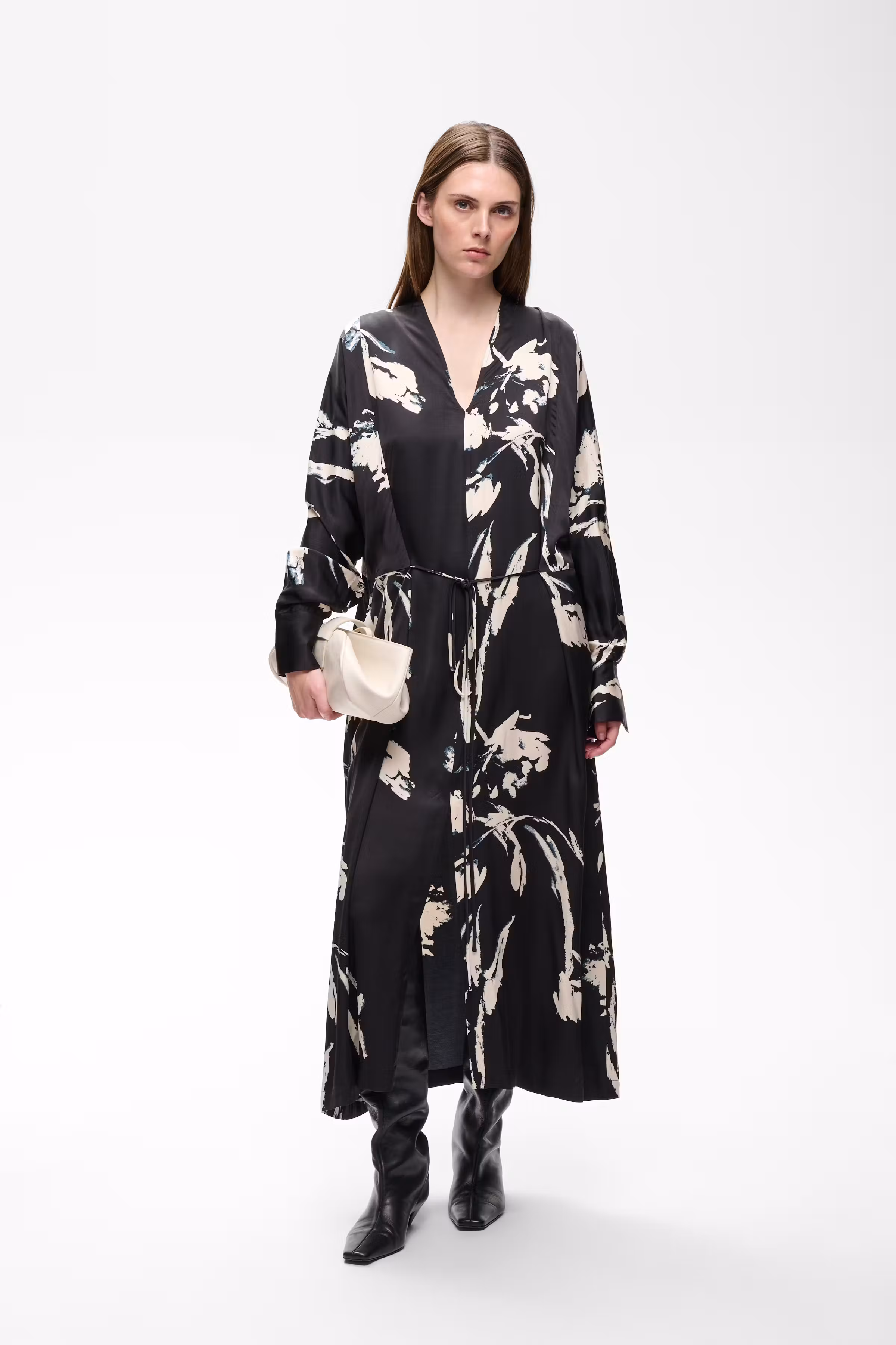 MEADOWIW Kleid LOOKBOOK FRONT 30112824-900013037