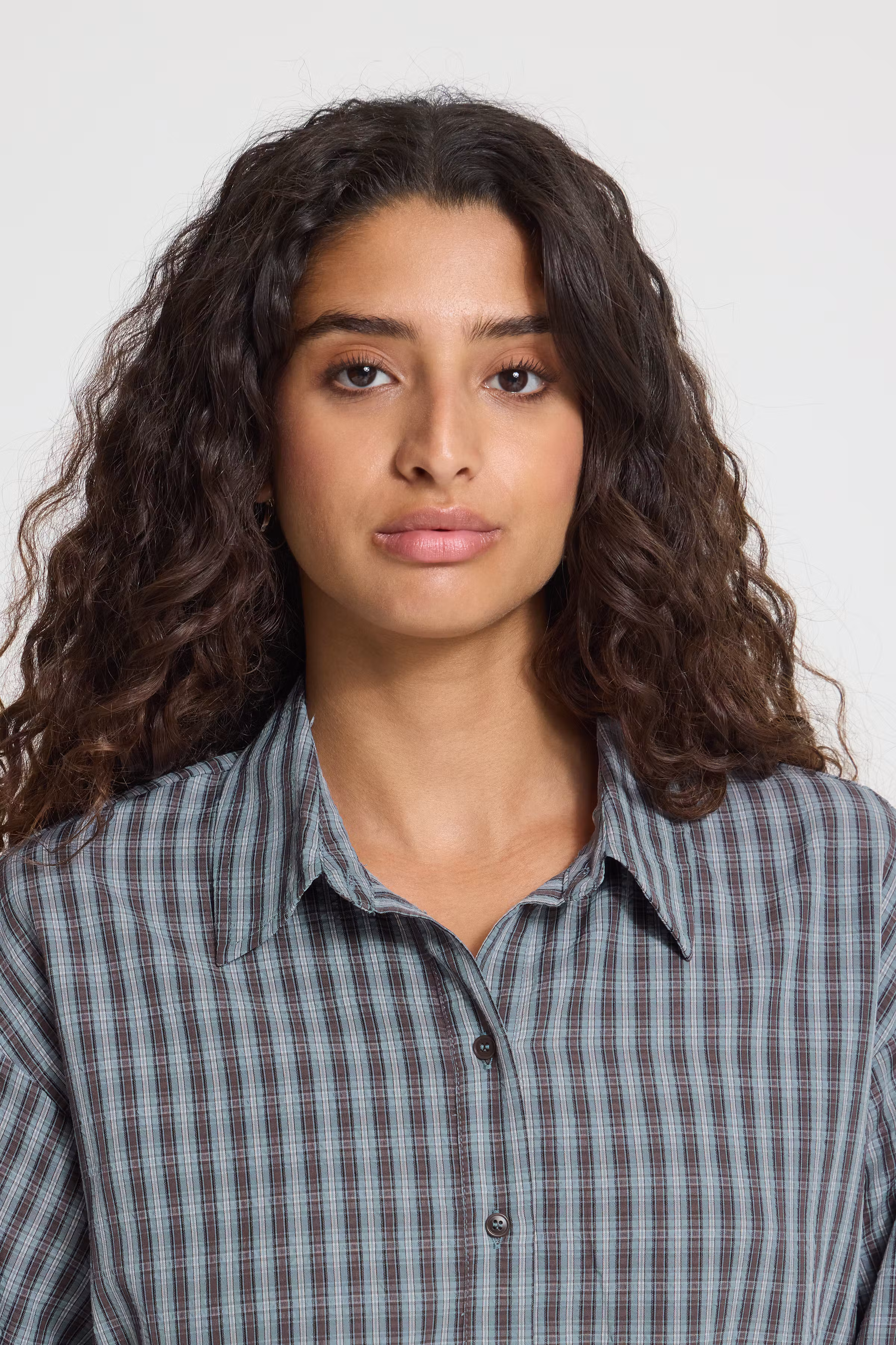 IHXNORELLA Shirt LOOKBOOK DETAIL 20128372-183916