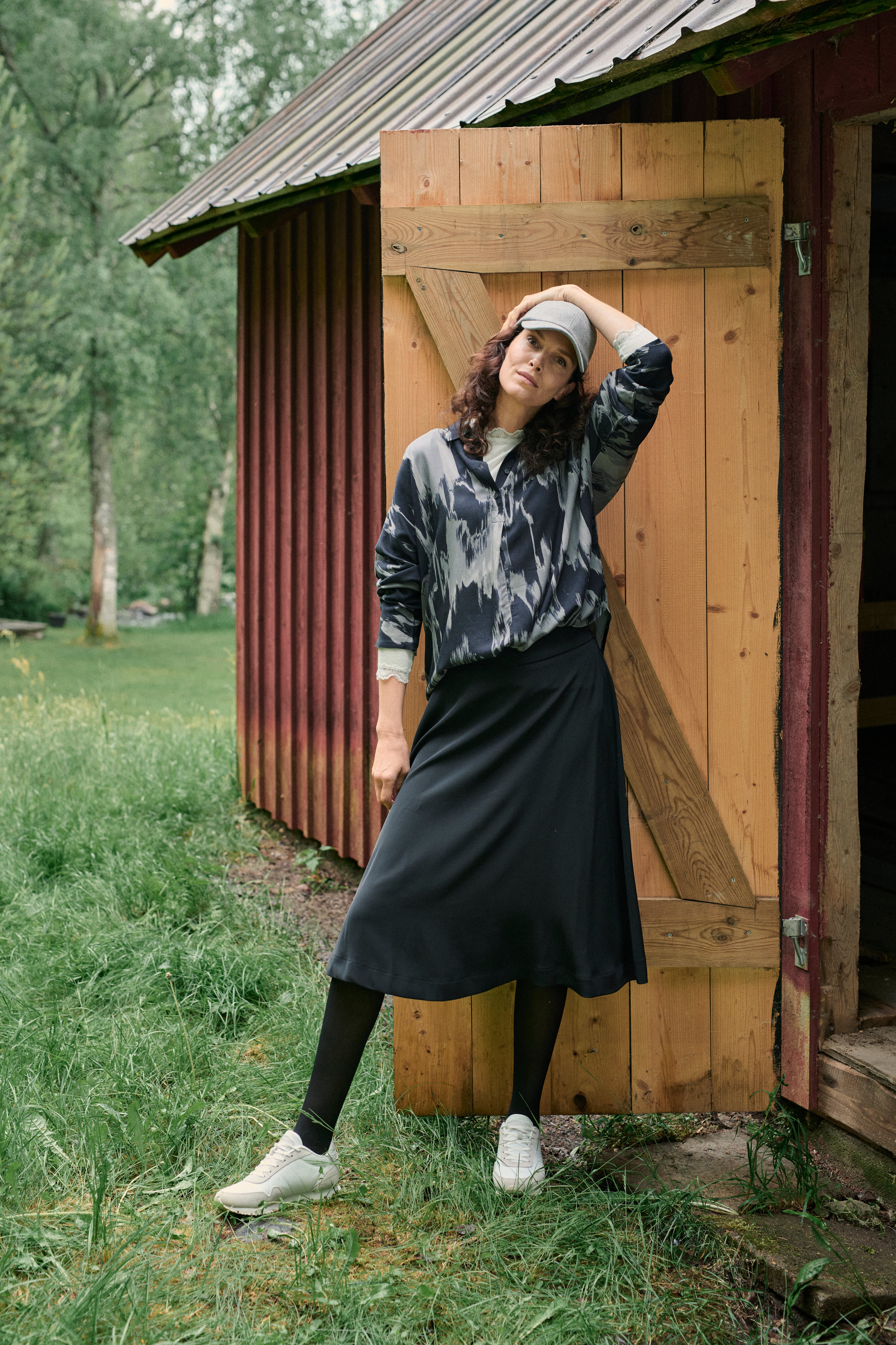 BPdonna Skirt LOCATION NONE 10590761-100121B