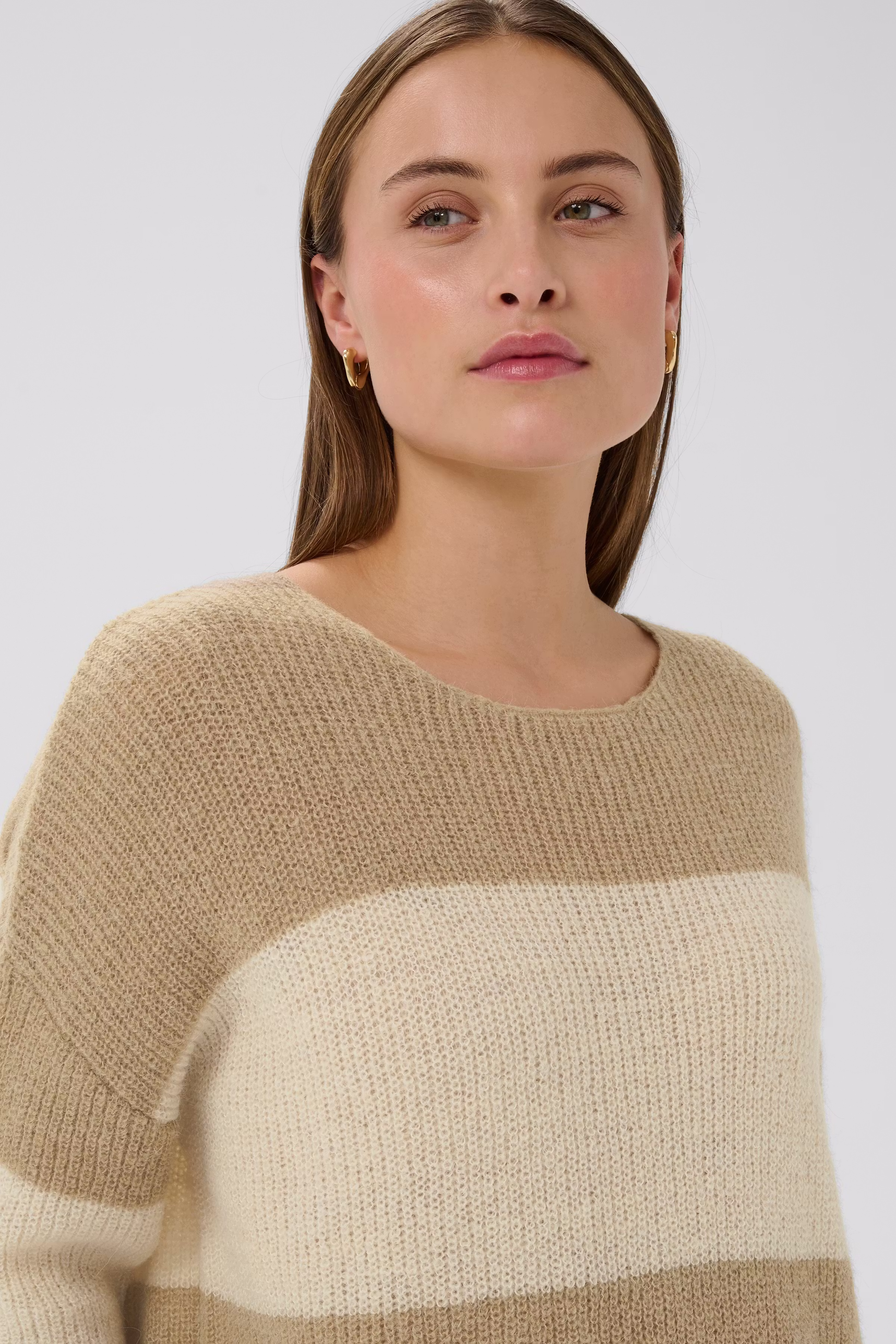 Tuesday Pullover LOOKBOOK DETAIL 30400427-304699